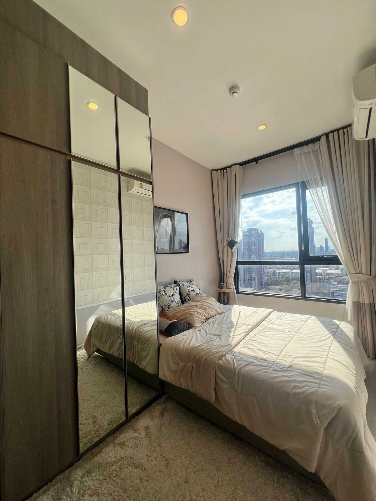 For RentCondoOnnut, Udomsuk : 🔴18,000฿🔴 𝐊𝐧𝐢𝐠𝐡𝐭𝐬𝐛𝐫𝐢𝐝𝐠𝐞 𝐏𝐫𝐢𝐦𝐞 𝐎𝐧𝐧𝐮𝐭┃Knightsbridge Prime On Nut ✅ near BTS On Nut, happy to serve 🙏If interested, contact 𝙇𝙄𝙉𝙀 (reply very quickly):​📱 Property code​ 6812-1909📱: Line ID:@bbcondo88