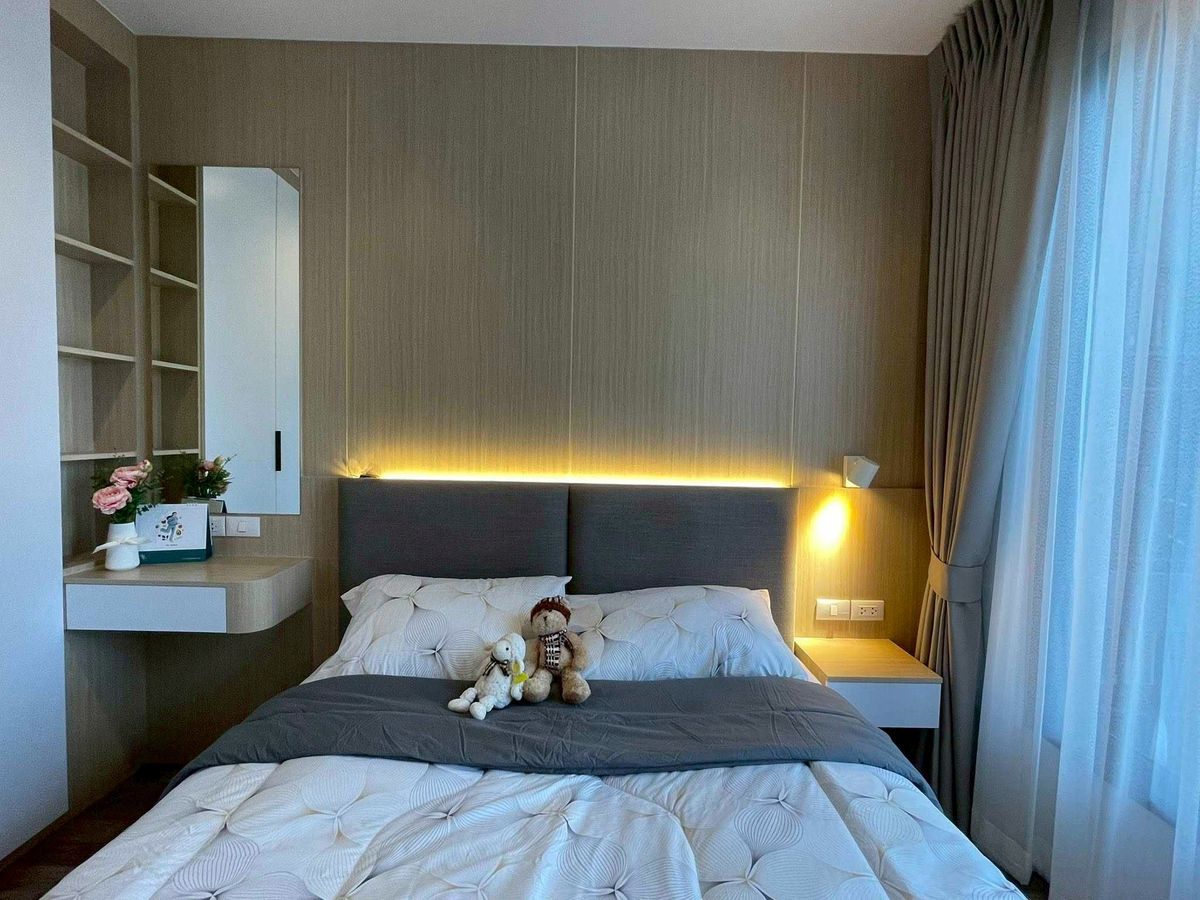 For RentCondoLadprao, Central Ladprao : KA-017 Life Ladprao Valley Condo, 35 sq.m., only 24,000 baht/month, near both BTS and MRT.