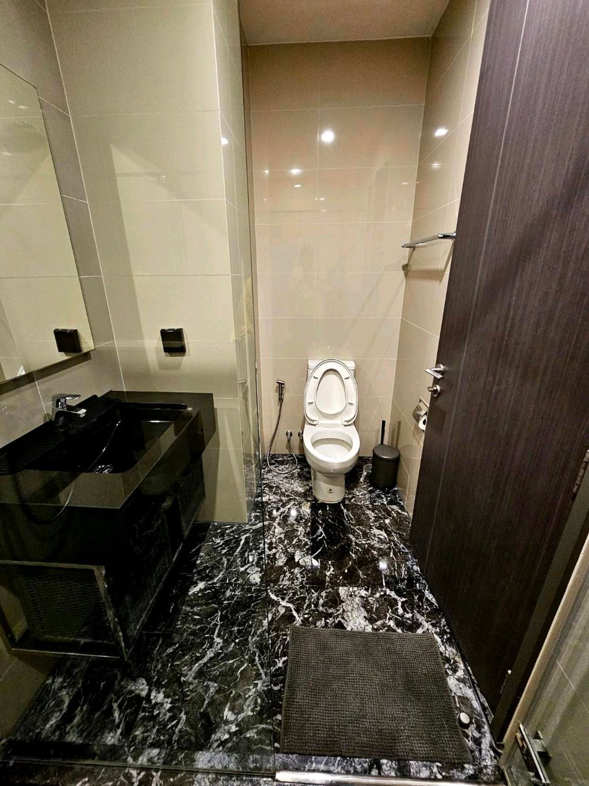 ให้เช่าคอนโดสุขุมวิท อโศก ทองหล่อ : 🔥ให้เช่าด่วน🔥เอดจ์ บาย แสนสิริ สุขุมวิท 23เครื่องใช้ไฟฟ้าและเฟอร์นิเจอร์ครบพร้อมเข้าอยู่ ใกล้ BTS อโศก และ MRT สุขุมวิท