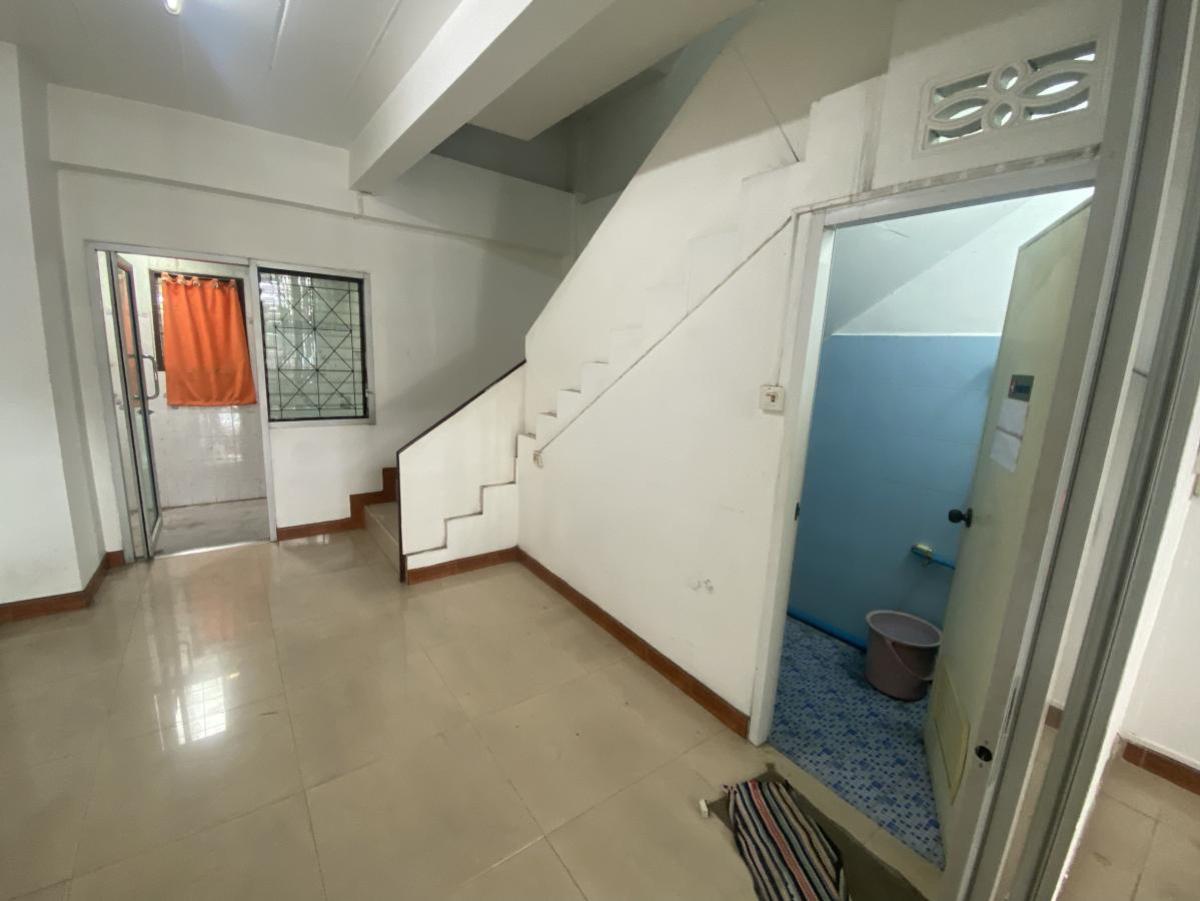 ขายอาคารพาณิชย์นนทบุรี บางใหญ่ บางบัวทอง : ขายอาคารพานิชย์ 3 ชั้น บางกรวย-ไทรน้อย นนทบุรี หน้ากว้าง บางบัวทอง บางบัวทอง นนทบุรี CX-133332