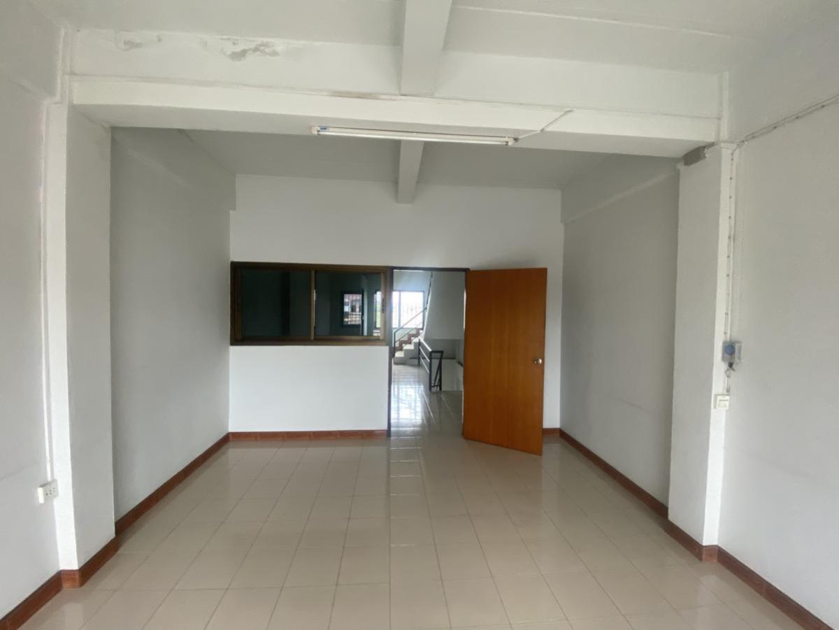 ขายอาคารพาณิชย์นนทบุรี บางใหญ่ บางบัวทอง : ขายอาคารพานิชย์ 3 ชั้น บางกรวย-ไทรน้อย นนทบุรี หน้ากว้าง บางบัวทอง บางบัวทอง นนทบุรี CX-133332