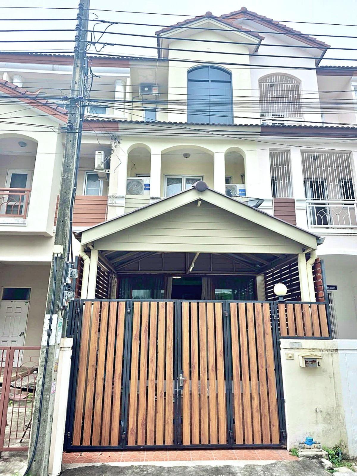 For SaleTownhomeOnnut, Udomsuk : For Sale Townhouse/Townhome  , The Balcony Home , wide frontage , Suan Luang , Prawet , Bangkok , CX-133398