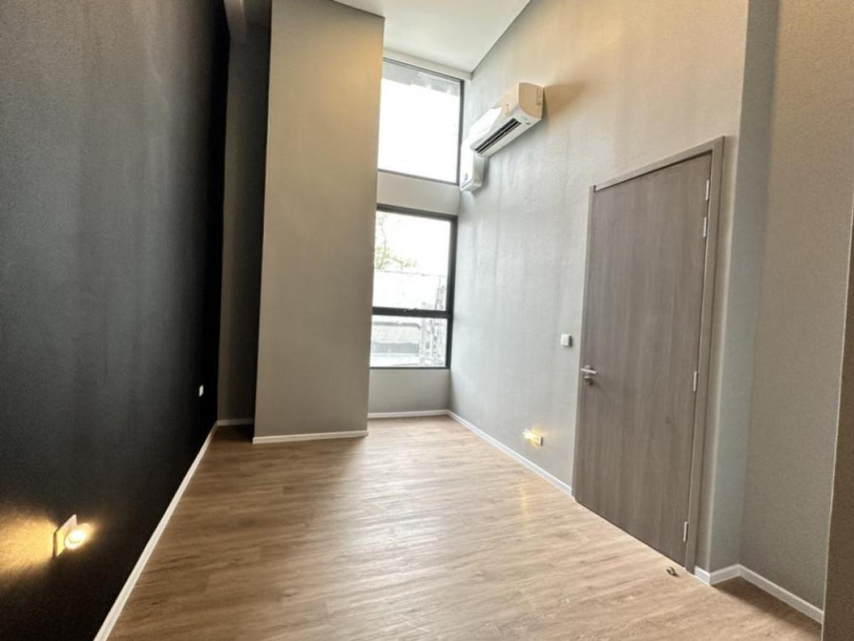 For SaleCondoRama9, Petchburi, RCA : For Sale Condo , Siamese Rama 9 (Landmark @MRTA Station) , Huai Khwang , Bang Kapi , Bangkok , CX-105252