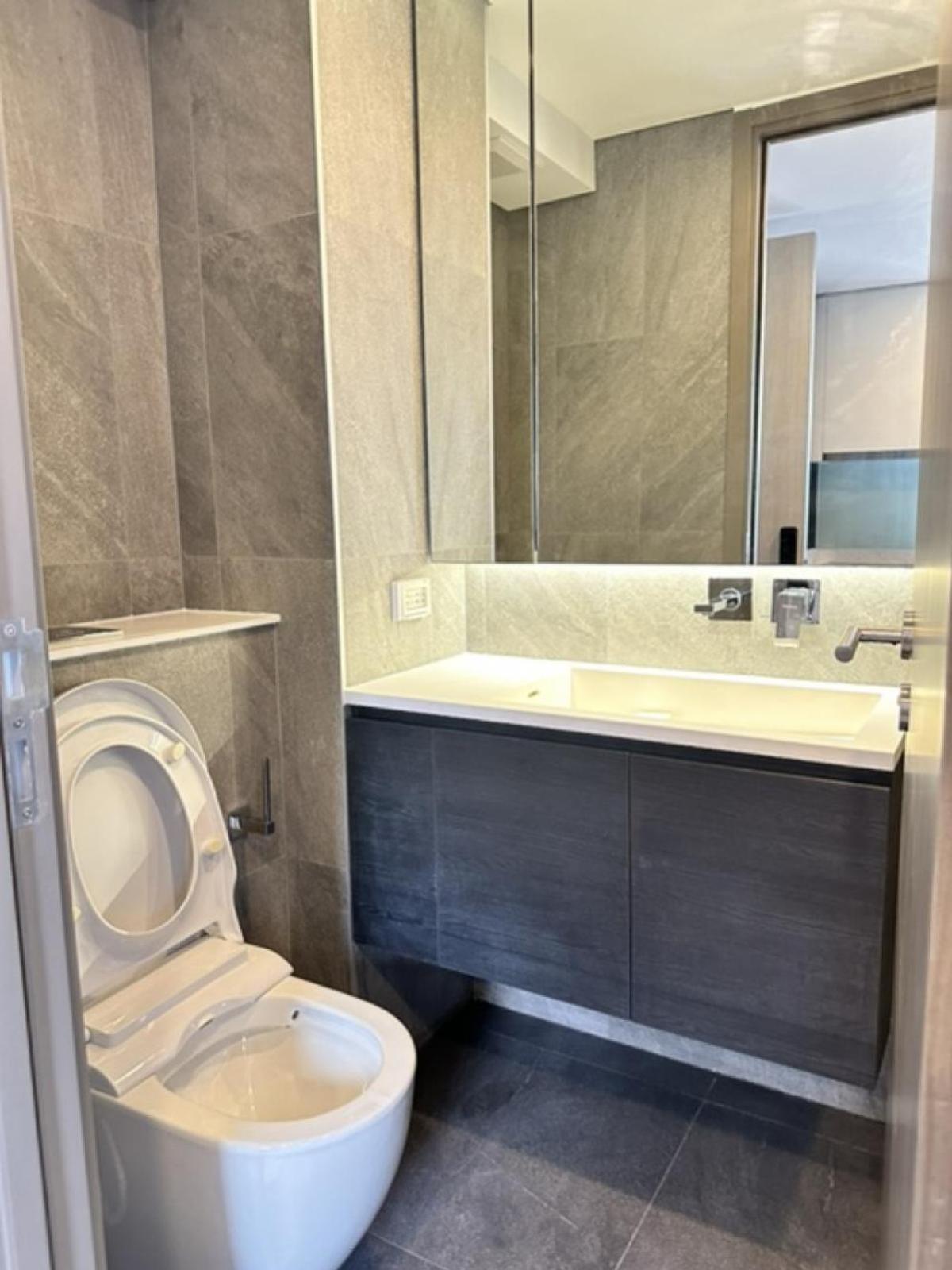 For SaleCondoRama9, Petchburi, RCA : For Sale Condo , Siamese Rama 9 (Landmark @MRTA Station) , Huai Khwang , Bang Kapi , Bangkok , CX-105252