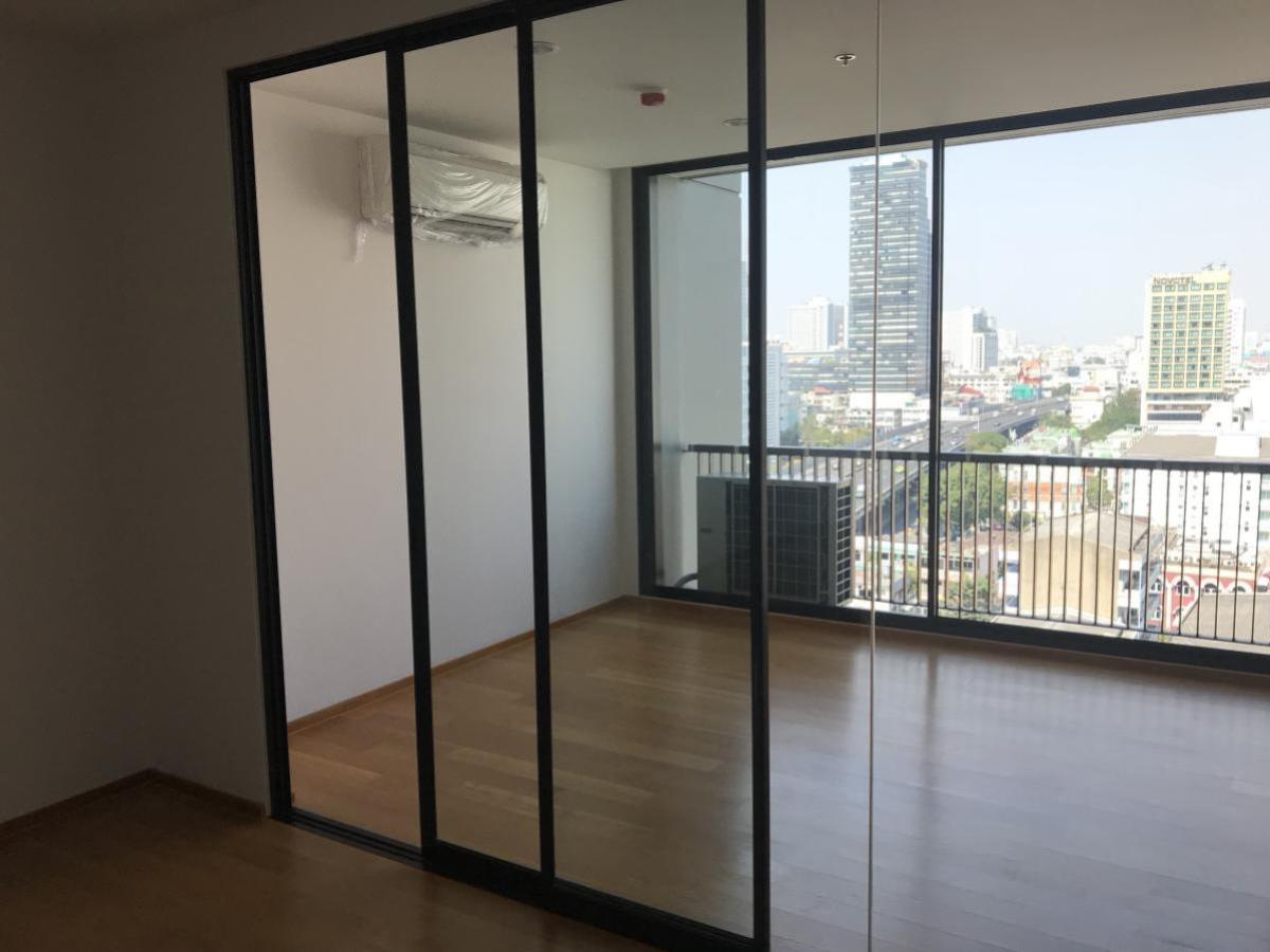 ขายคอนโดสาทร นราธิวาส : ขายคอนโด  โนเบิล รีโว สีลม BTS-สุรศักดิ์ สีลม เขต บางรัก กรุงเทพ CX-28881