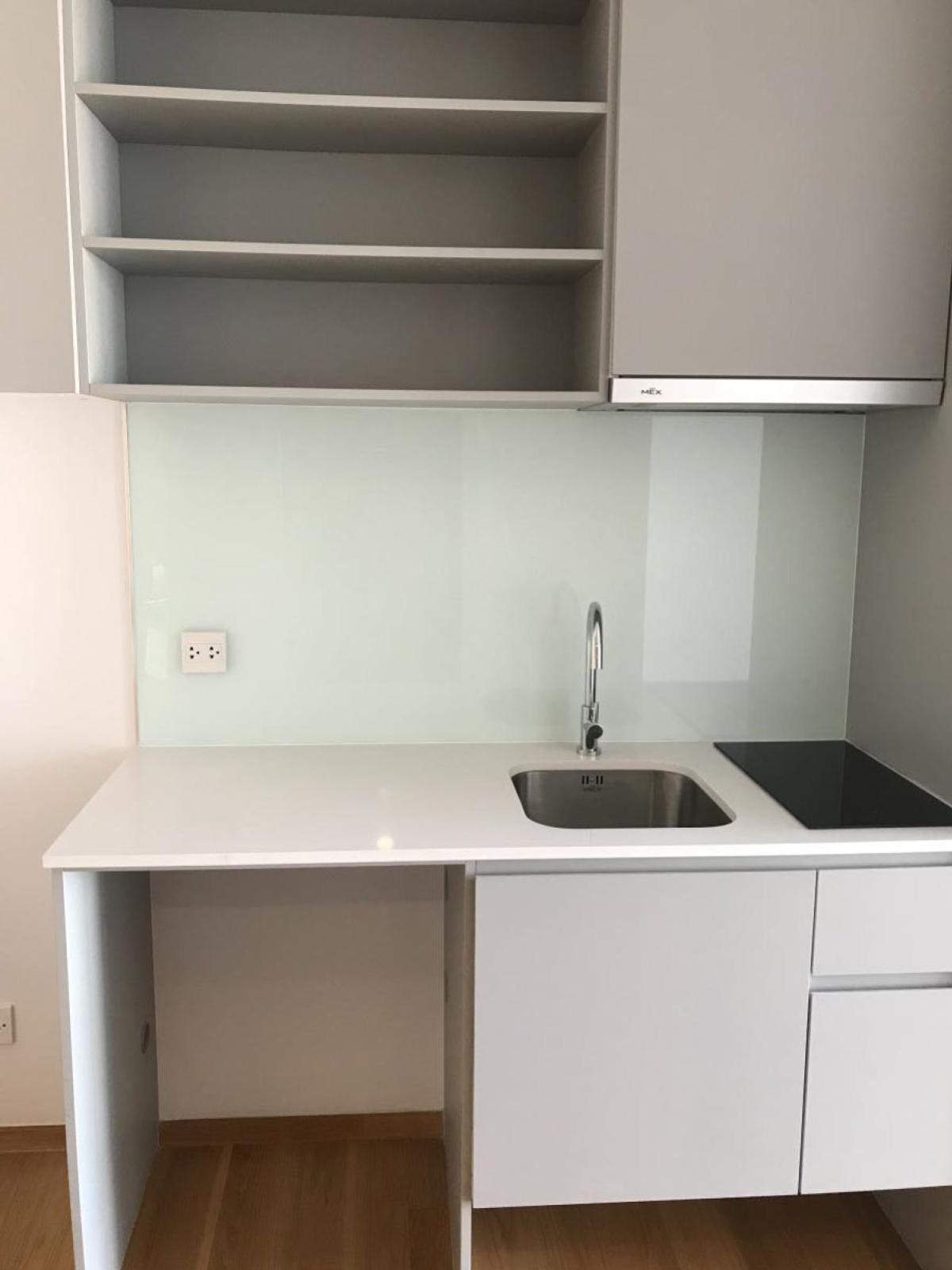 ขายคอนโดสาทร นราธิวาส : ขายคอนโด  โนเบิล รีโว สีลม BTS-สุรศักดิ์ สีลม เขต บางรัก กรุงเทพ CX-28881