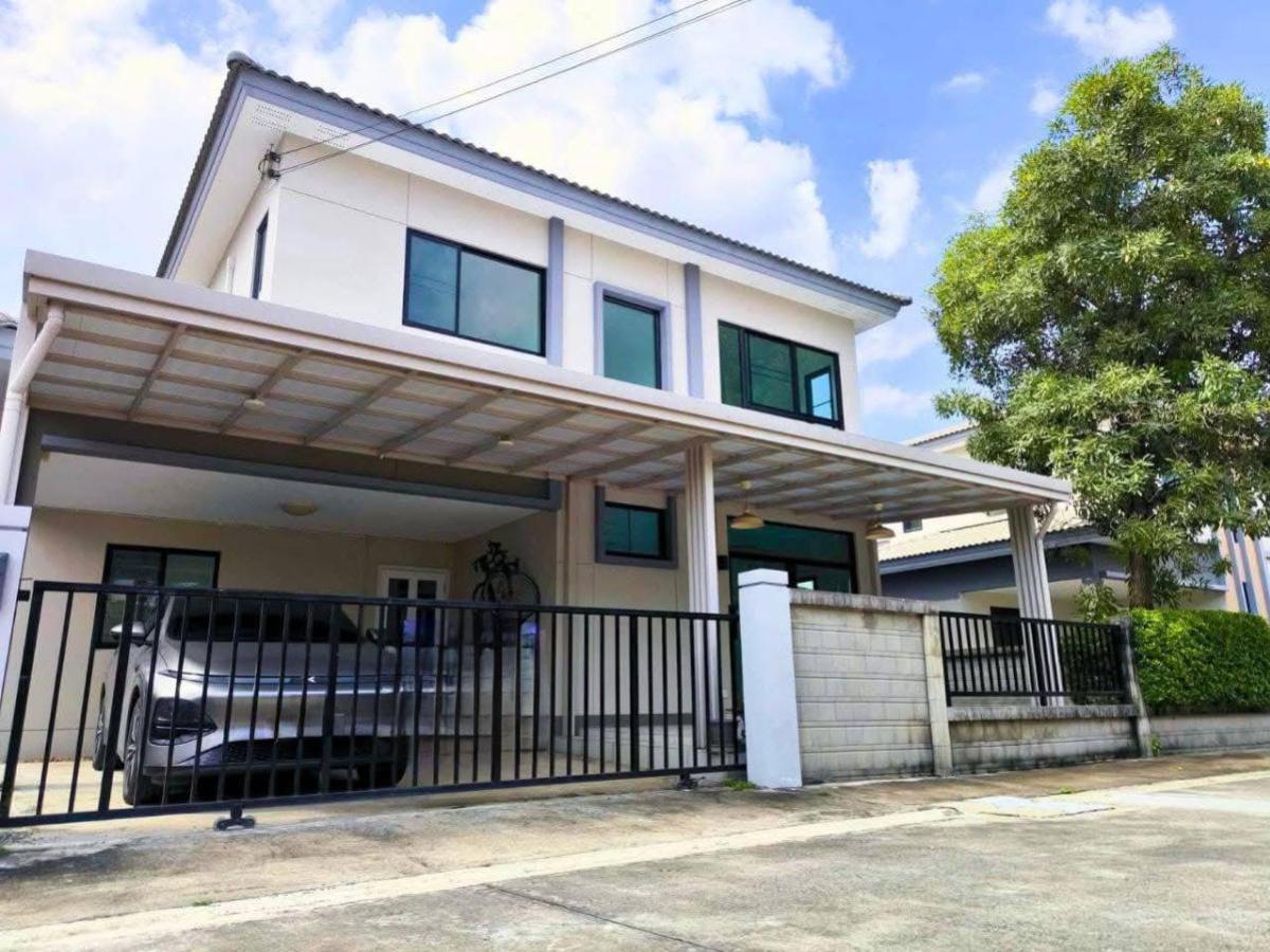 ขายบ้านนวมินทร์ รามอินทรา : ขายบ้านเดี่ยว คาซ่าวิลล์ วงแหวน-จตุโชติ ( Q-House) สามวาตะวันตก เขต คลองสามวา กรุงเทพ CX-133323