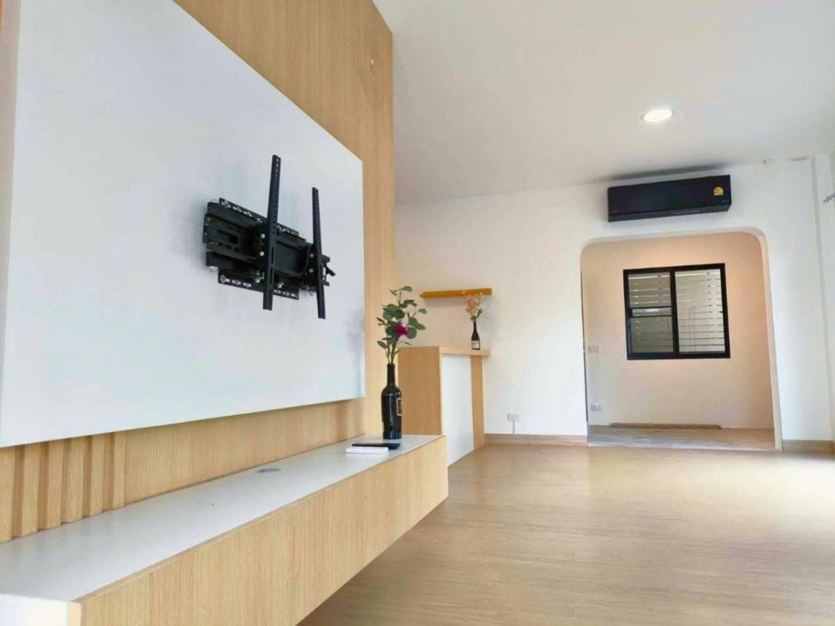 ขายบ้านนวมินทร์ รามอินทรา : ขายบ้านเดี่ยว คาซ่าวิลล์ วงแหวน-จตุโชติ ( Q-House) สามวาตะวันตก เขต คลองสามวา กรุงเทพ CX-133323