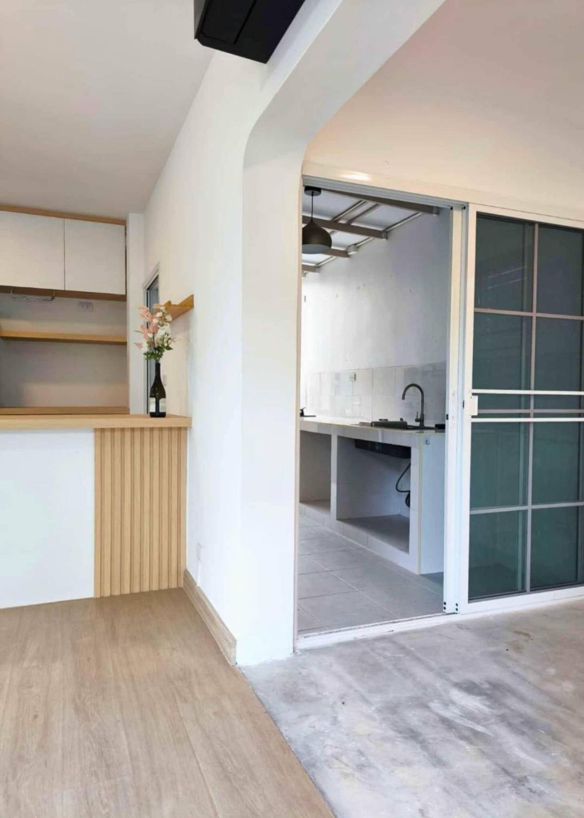 ขายบ้านนวมินทร์ รามอินทรา : ขายบ้านเดี่ยว คาซ่าวิลล์ วงแหวน-จตุโชติ ( Q-House) สามวาตะวันตก เขต คลองสามวา กรุงเทพ CX-133323