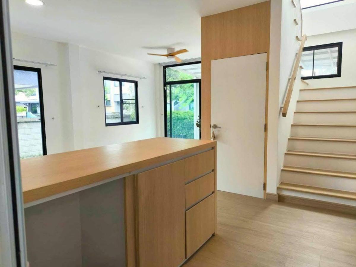 ขายบ้านนวมินทร์ รามอินทรา : ขายบ้านเดี่ยว คาซ่าวิลล์ วงแหวน-จตุโชติ ( Q-House) สามวาตะวันตก เขต คลองสามวา กรุงเทพ CX-133323