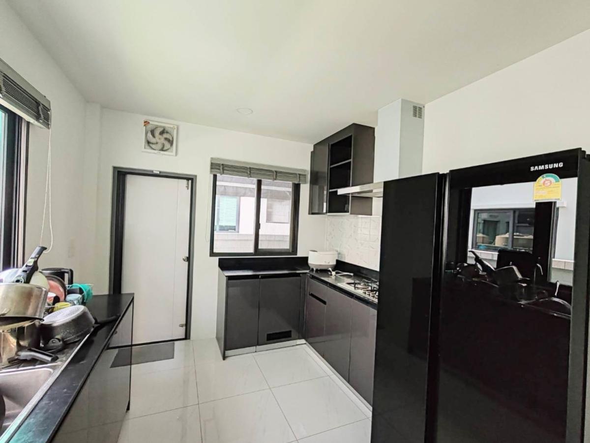 ขายบ้านบางนา แบริ่ง ลาซาล : ขายบ้าน  เดอะ ซิตี้ บางนา บางแก้ว บางพลี สมุทรปราการ CX-115395