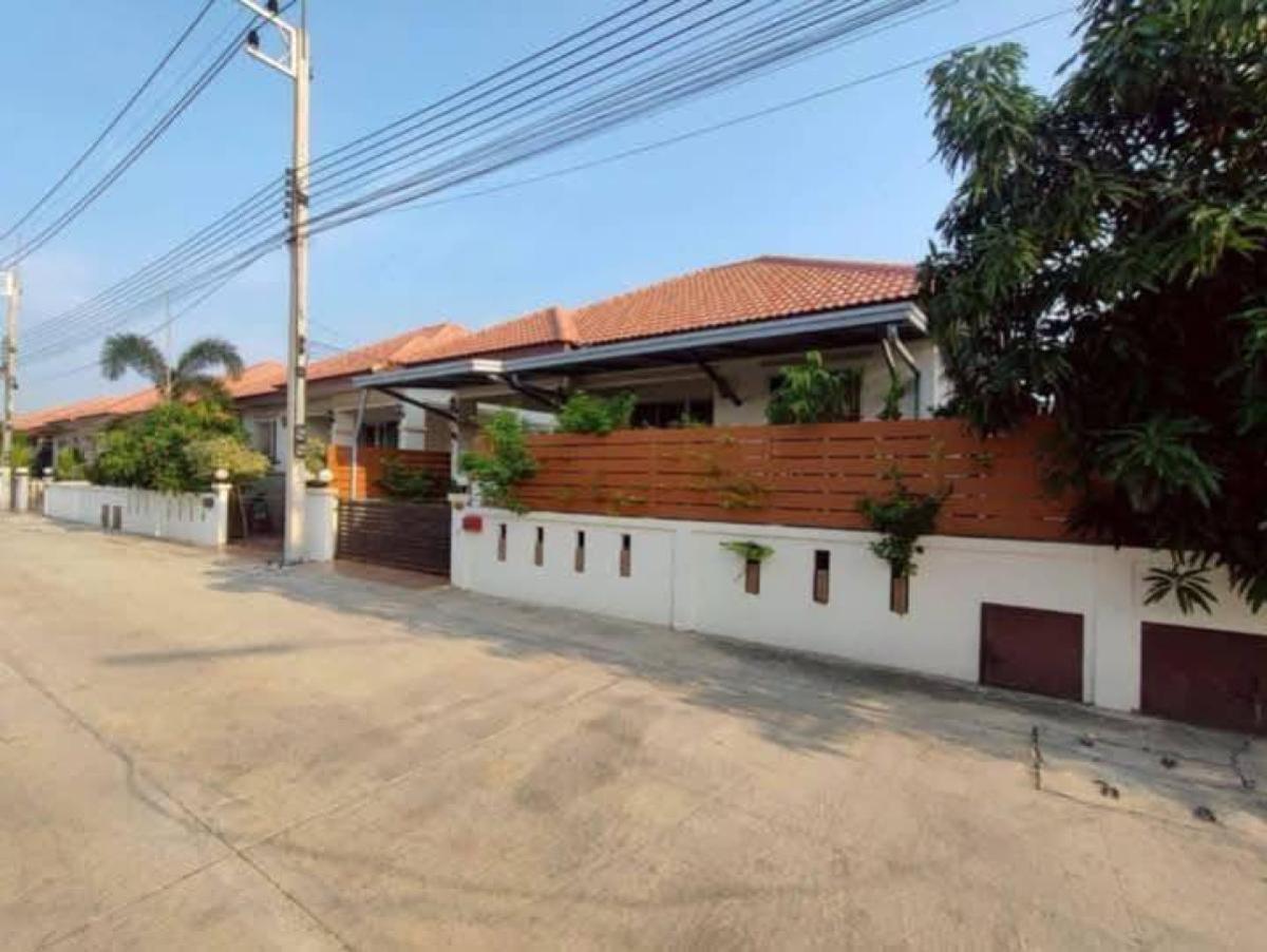 ขายบ้านปทุมธานี รังสิต ธรรมศาสตร์ : ขายบ้าน  หมู่บ้านฐานมั่นคง คลอง 2  อ.คลองหลวง จ.ปทุมธานี CX-133263