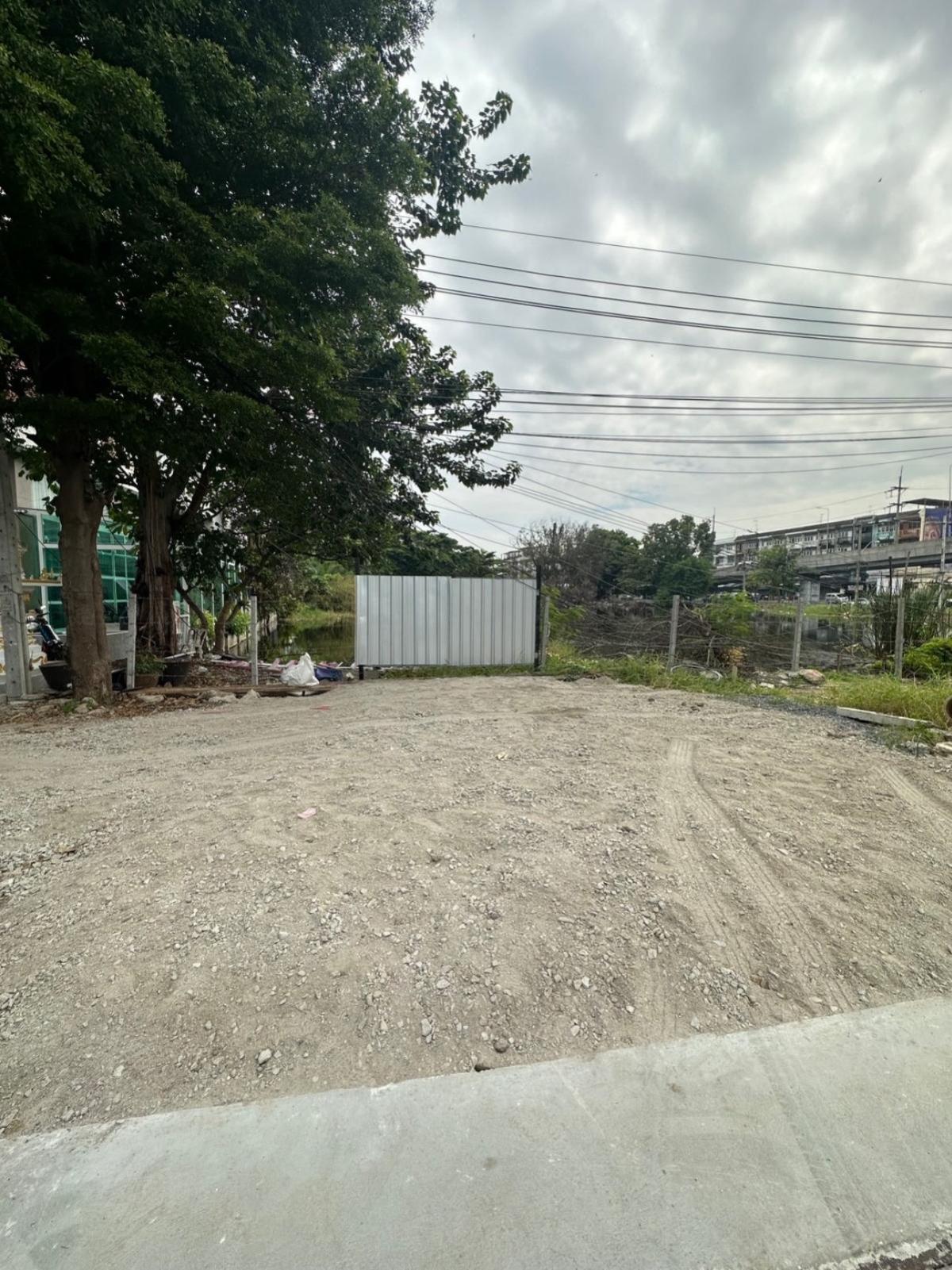 ขายที่ดินพัฒนาการ ศรีนครินทร์ : ขายที่ดิน 4.5 ไร่ ติด MRT ศรีอุดม ติดถนนศรีนครินทร์-อุดมสุข ทำเลทอง เขต ประเวศ กรุงเทพ CX-133201