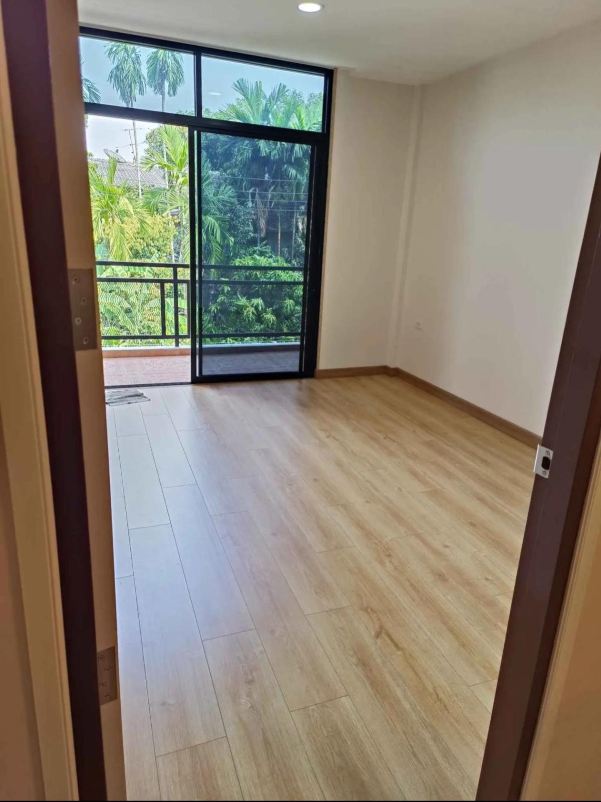 ขายทาวน์โฮมวิภาวดี ดอนเมือง หลักสี่ : ขายทาวน์เฮ้าส์/ทาวน์โฮม  ไตร สรณคมณ์ โฮม สีกัน เขต ดอนเมือง กรุงเทพ CX-133200