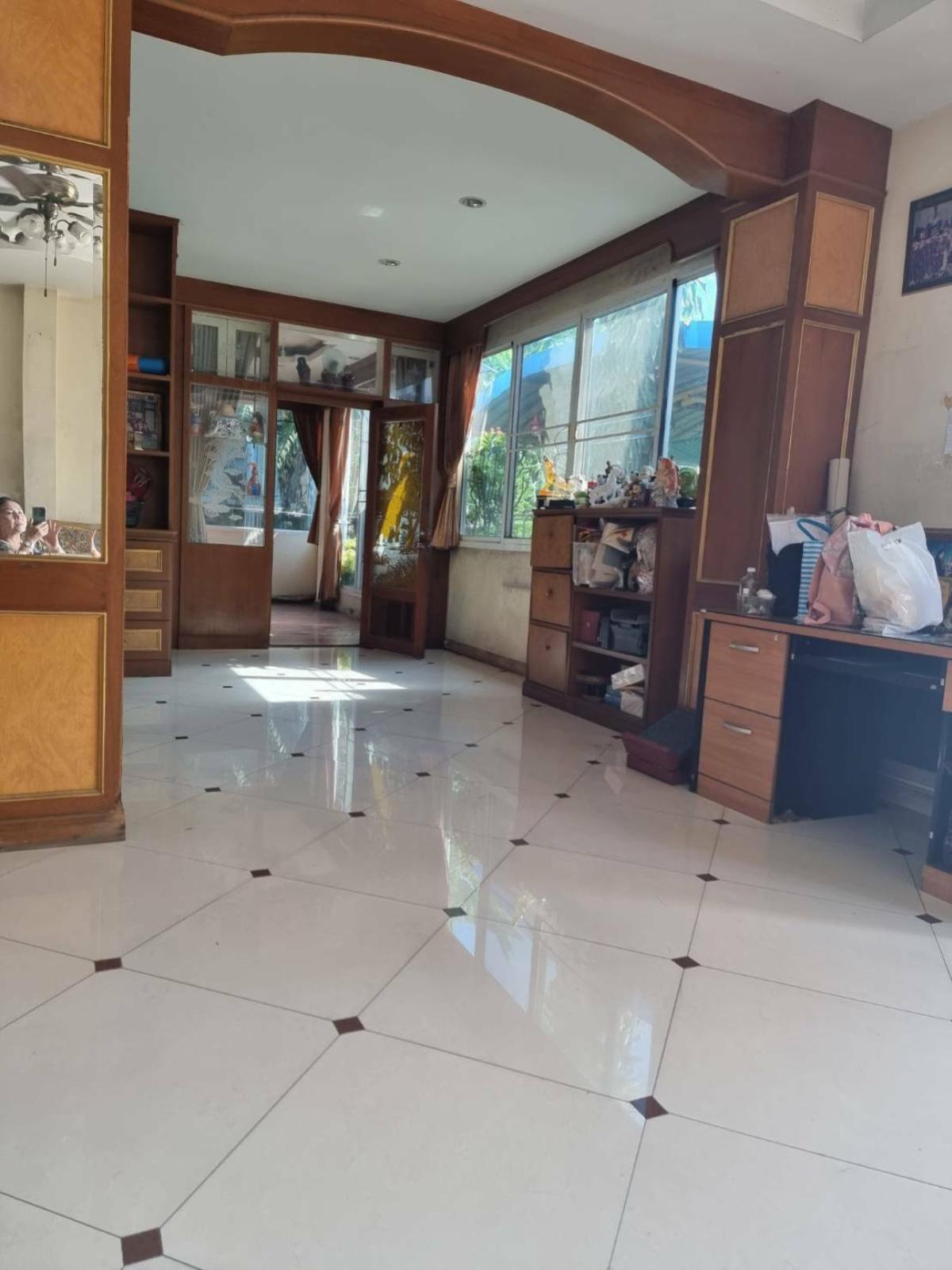 ขายบ้านระยอง : ขายบ้านเดี่ยว 2 ชั้น พร้อมที่ดินแปลงใหญ่ ใจกลางเมืองระยอง CX-133174