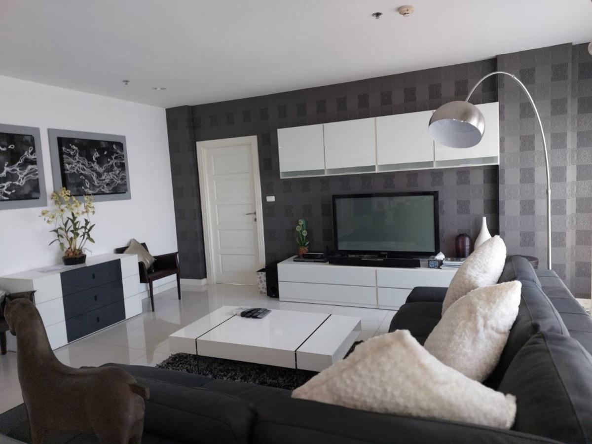 ขายคอนโดพระราม 9 เพชรบุรีตัดใหม่ RCA : ขายคอนโด  พีจี พระราม9 MRT-พระราม 9 ห้วยขวาง เขต ห้วยขวาง กรุงเทพ CX-131269