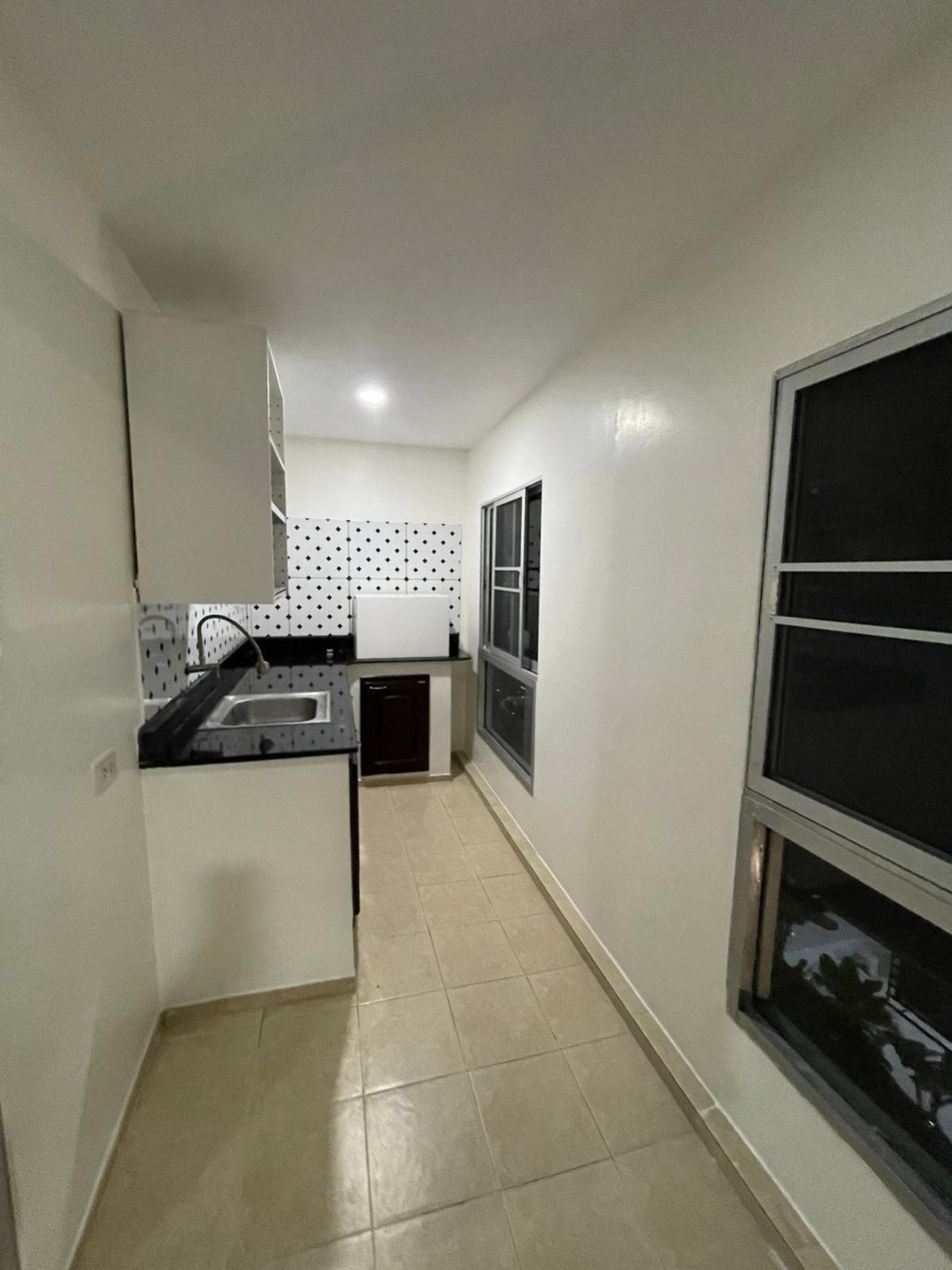 ขายคอนโดบางนา แบริ่ง ลาซาล : ขายคอนโด  รีเจ้นท์ โฮม 7 ซอยสรรพาวุธ 2 BTS-บางนา บางนา เขต บางนา กรุงเทพ CX-133121