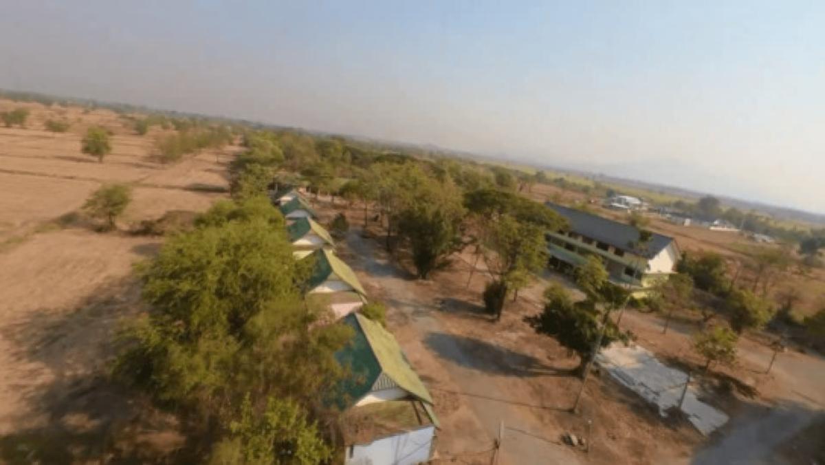 For SaleHotel&Apartment BusinessLop Buri : For Sale 32-room resort on 15 rai (approx. 6 acres) of land, located on Phahonyothin Road with an 8-meter entrance, in Khok Samrong District, Lopburi Province, near a community. , Wang Khon Khwang , Khok Samrong , Lop Buri , CX-133068