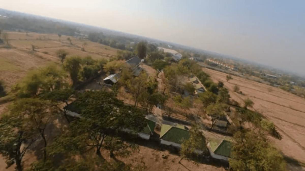 For SaleHotel&Apartment BusinessLop Buri : For Sale 32-room resort on 15 rai (approx. 6 acres) of land, located on Phahonyothin Road with an 8-meter entrance, in Khok Samrong District, Lopburi Province, near a community. , Wang Khon Khwang , Khok Samrong , Lop Buri , CX-133068