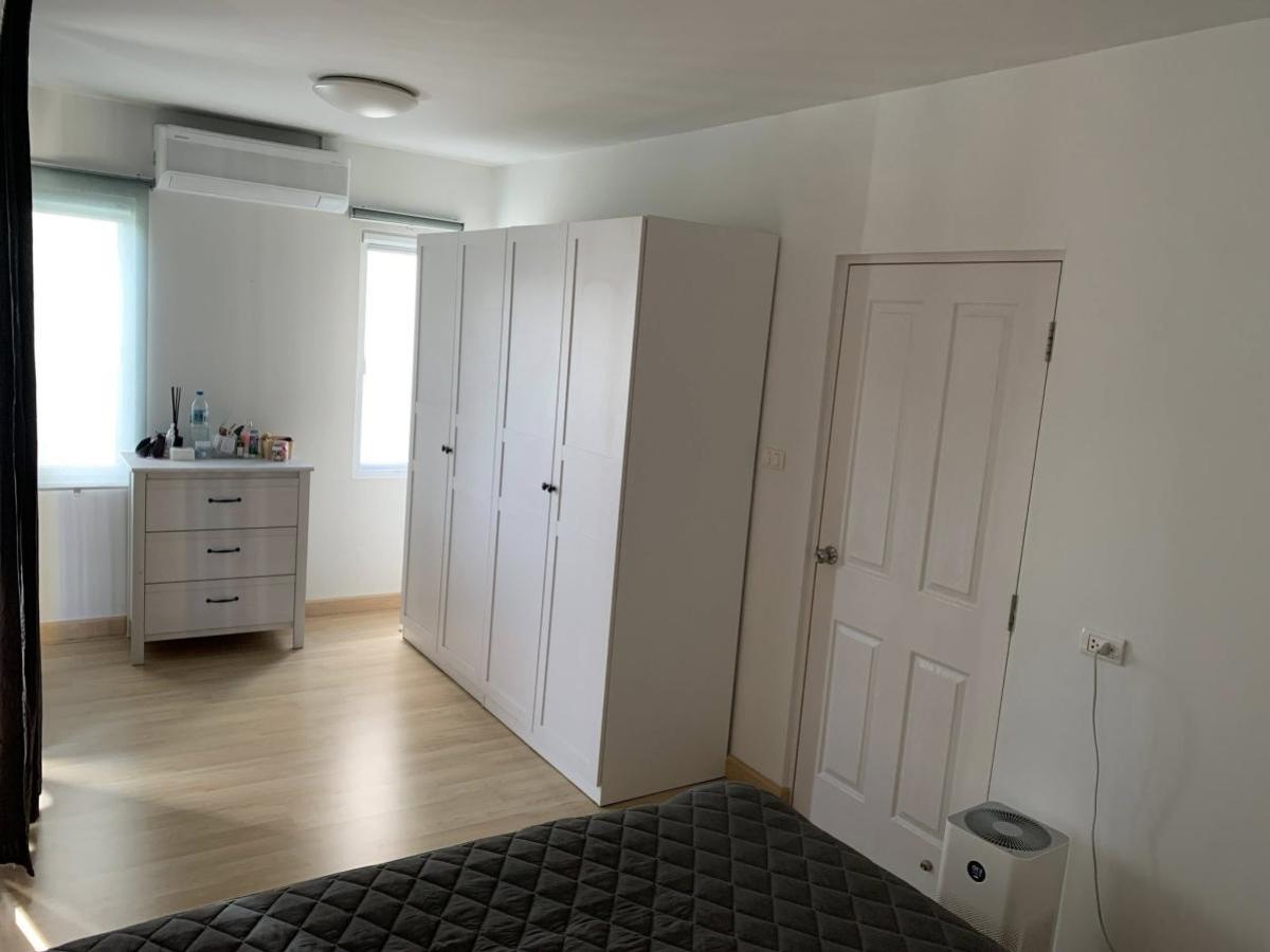 ขายทาวน์โฮมสมุทรปราการ สำโรง : ขายทาวน์เฮ้าส์/ทาวน์โฮม  เดอะ วิลเลจ บางนา กม.8 บางพลีใหญ่ บางพลี กรุงเทพ CX-133053