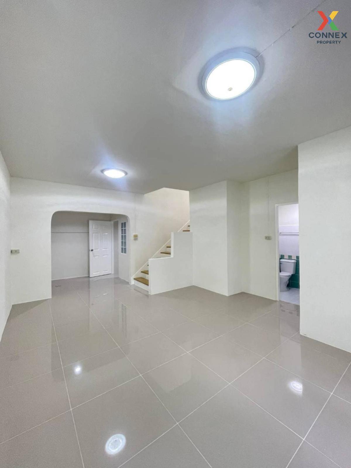 For SaleTownhomePathum Thani,Rangsit, Thammasat : For Sale Townhouse/Townhome  , Baan Pruksa 13 Rangsit khong 3 , Khlong Sam , khlong Luang , Pathum Thani , CX-132833