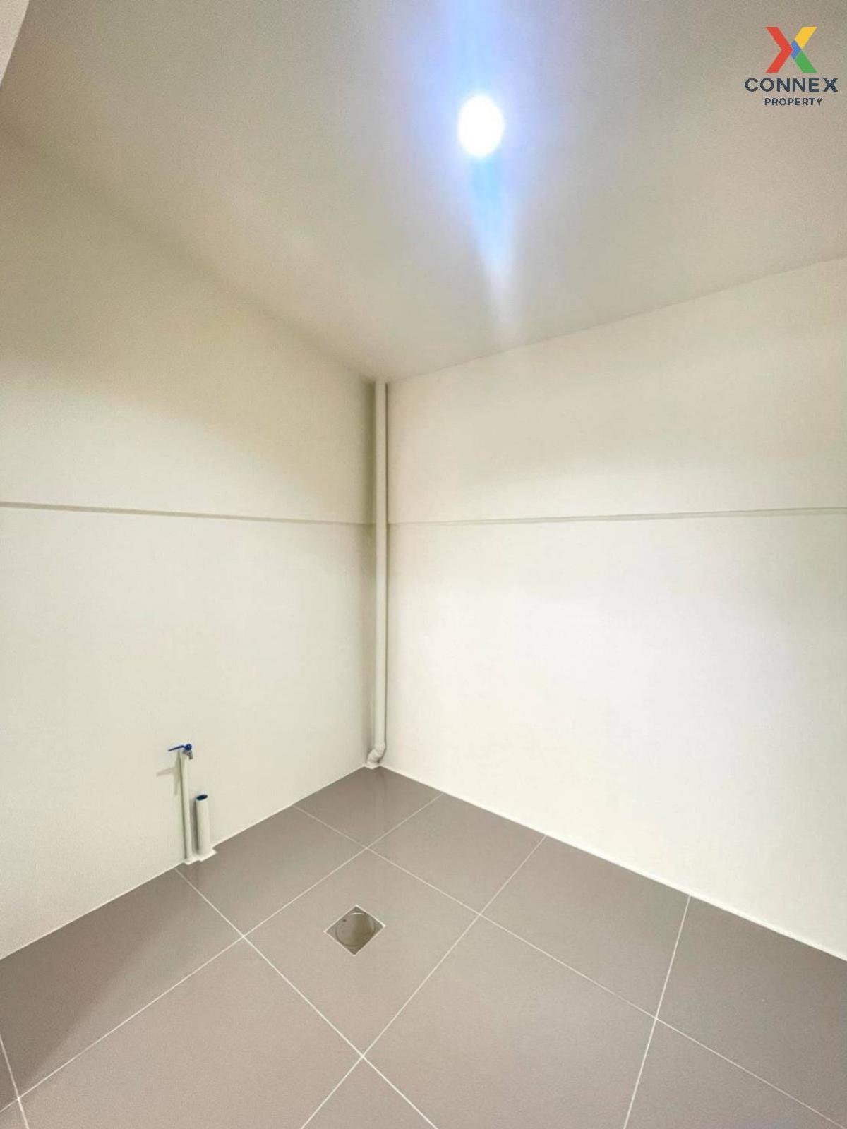 For SaleTownhomePathum Thani,Rangsit, Thammasat : For Sale Townhouse/Townhome  , Baan Pruksa 13 Rangsit khong 3 , Khlong Sam , khlong Luang , Pathum Thani , CX-132833