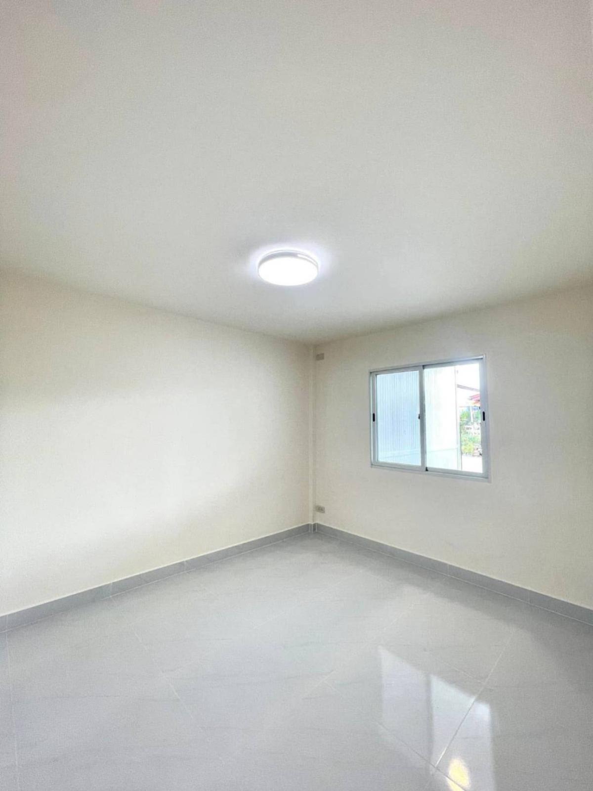 ขายทาวน์โฮมแจ้งวัฒนะ เมืองทอง : ขายทาวน์เฮาส์  หมู่บ้านทรายทองนิเวศน์  รีโนเวทใหม่ ท่าทราย เมืองนนทบุรี นนทบุรี CX-132849