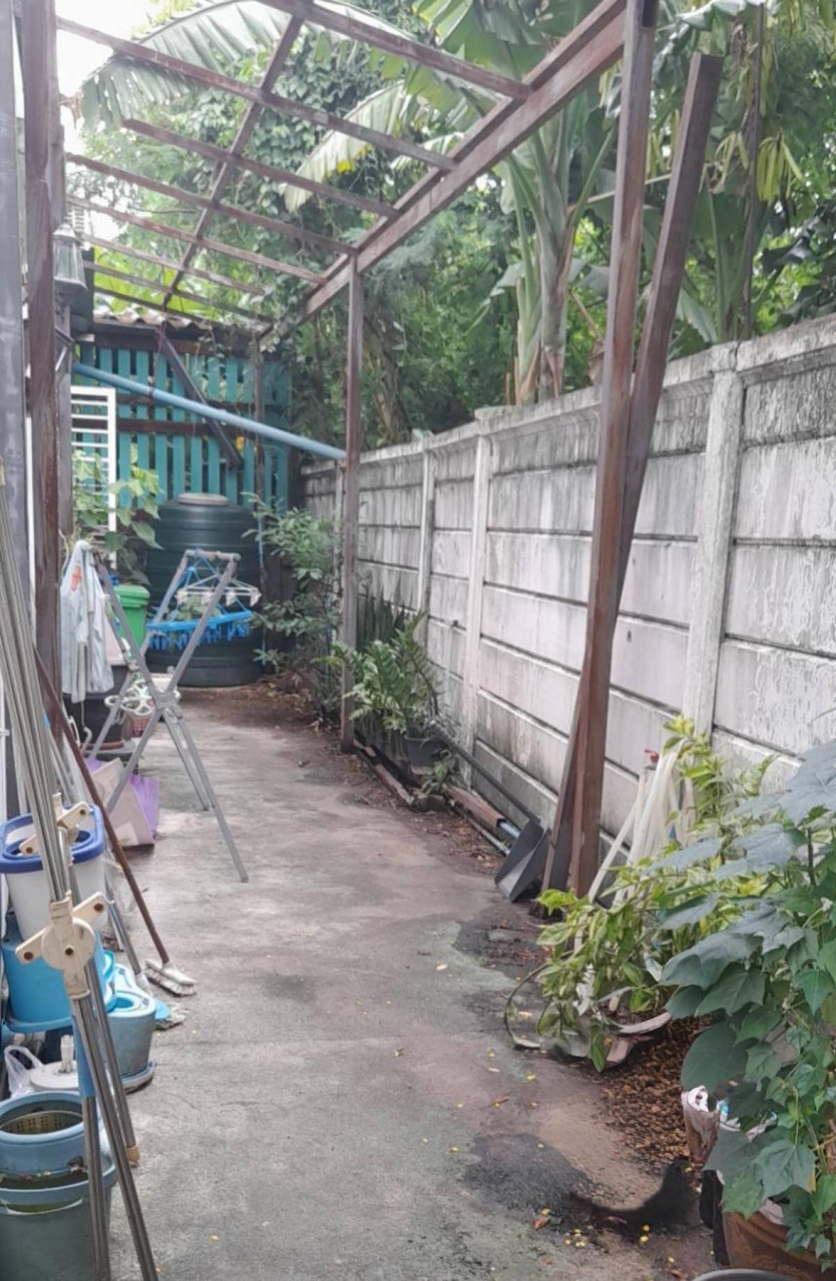 ขายทาวน์โฮมพระราม 5 ราชพฤกษ์ บางกรวย : ขายทาวน์เฮ้าส์/ทาวน์โฮม  กัสโต้ ท่าน้ำนนท์-พระราม 5 ห้องมุม หน้ากว้าง บางศรีเมือง เมืองนนทบุรี นนทบุรี CX-132775