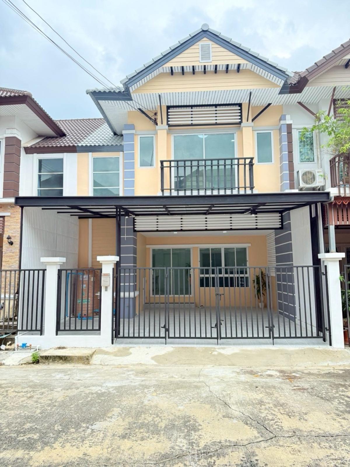 For SaleTownhomeNawamin, Ramindra : For Sale Townhouse/Townhome  , The Town Phaholyothin-Phoemsin​ , newly renovated , BTS-Saphan Mai , O Ngoen , Sai Mai , Bangkok , CX-132015
