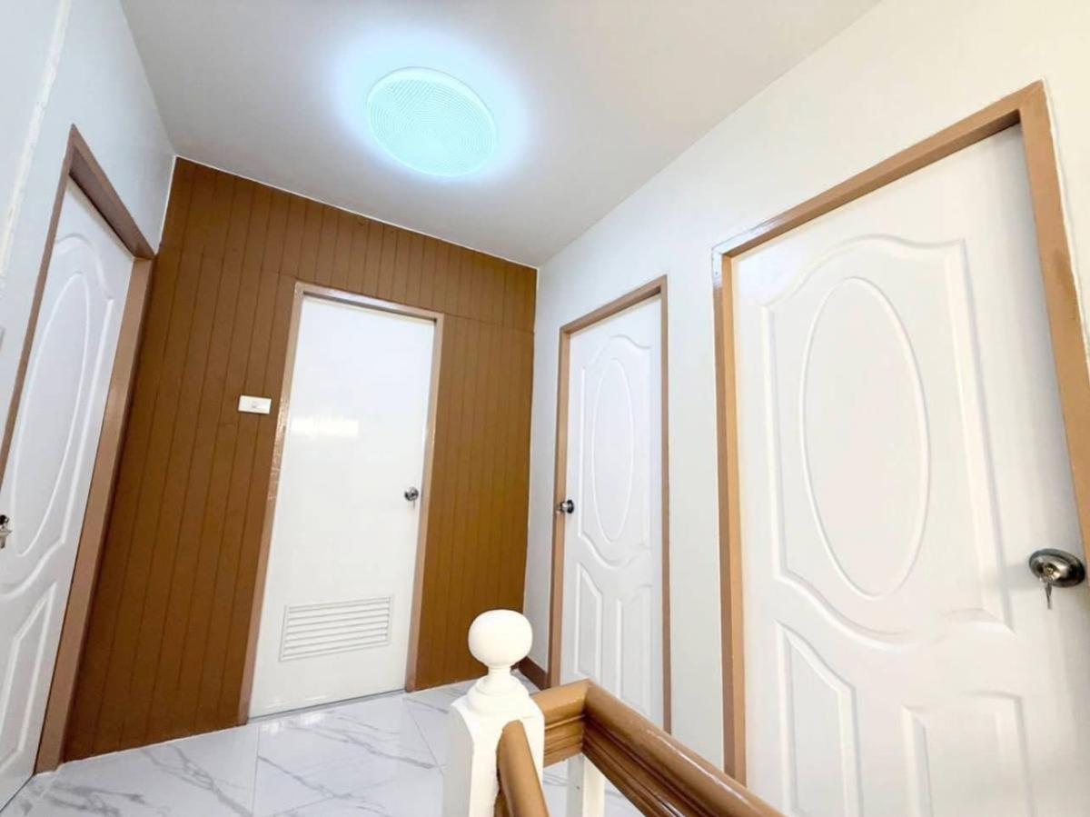 ขายบ้านเอกชัย บางบอน : ขายบ้าน  เพชรมณฑลกรีน บางบอน 5 หน้ากว้าง รีโนเวทใหม่ หนองแขม เขต หนองแขม กรุงเทพ CX-133046