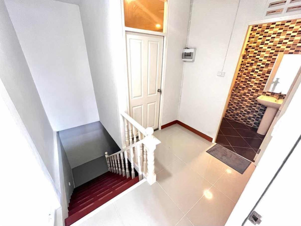 For SaleTownhomePathum Thani,Rangsit, Thammasat : For Sale Townhouse/Townhome  , Baan Yu Charoen 3 , BTS-Khu Khot , Lam Luk Ka , Lam Luk Ka , Pathum Thani , CX-132971