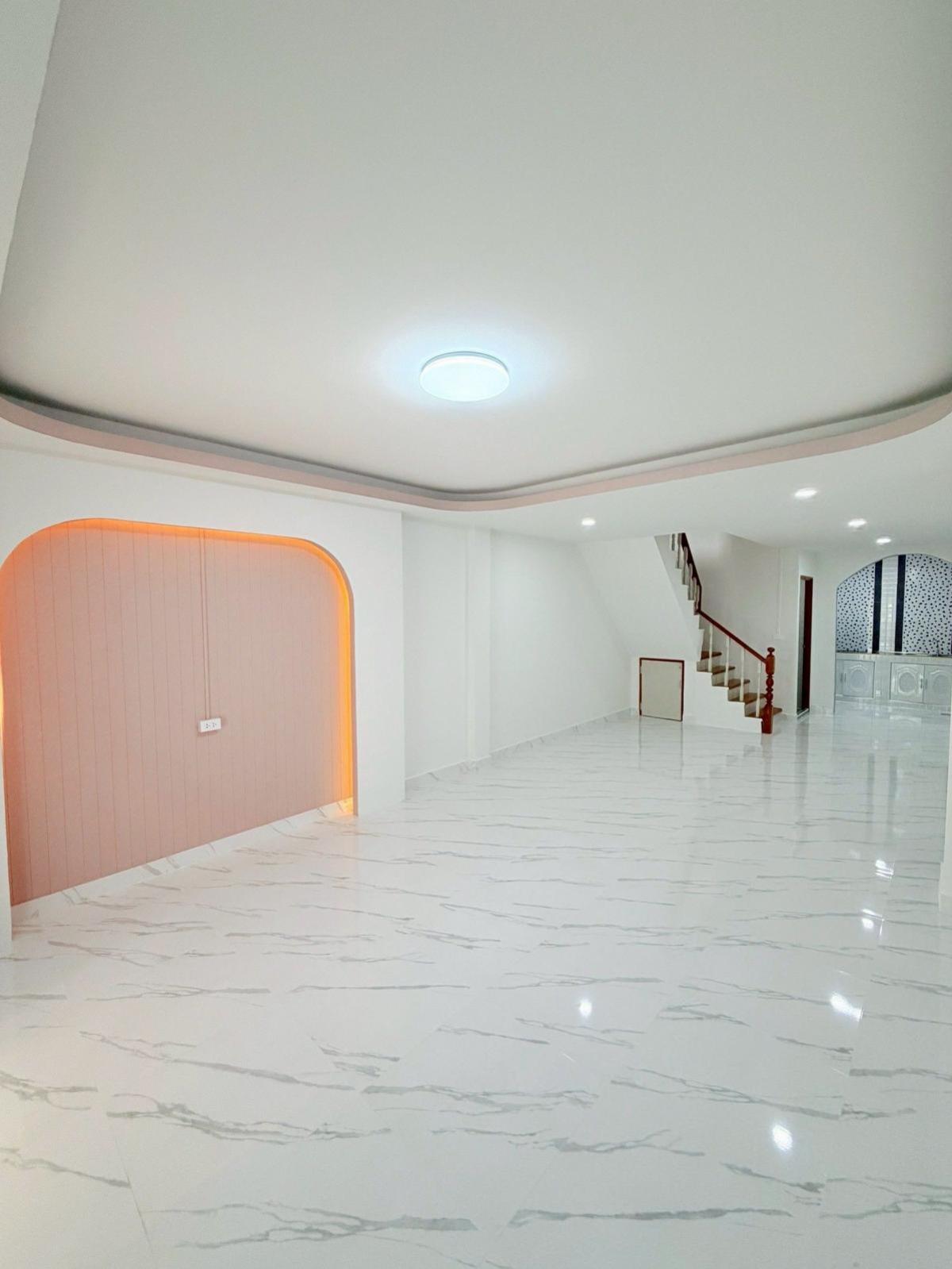 ขายทาวน์โฮมนวมินทร์ รามอินทรา : ขายทาวน์เฮ้าส์/ทาวน์โฮม  บ้านมารวย บางเขน 1 หน้ากว้าง รีโนเวทใหม่ สายไหม เขต สายไหม กรุงเทพ CX-133037