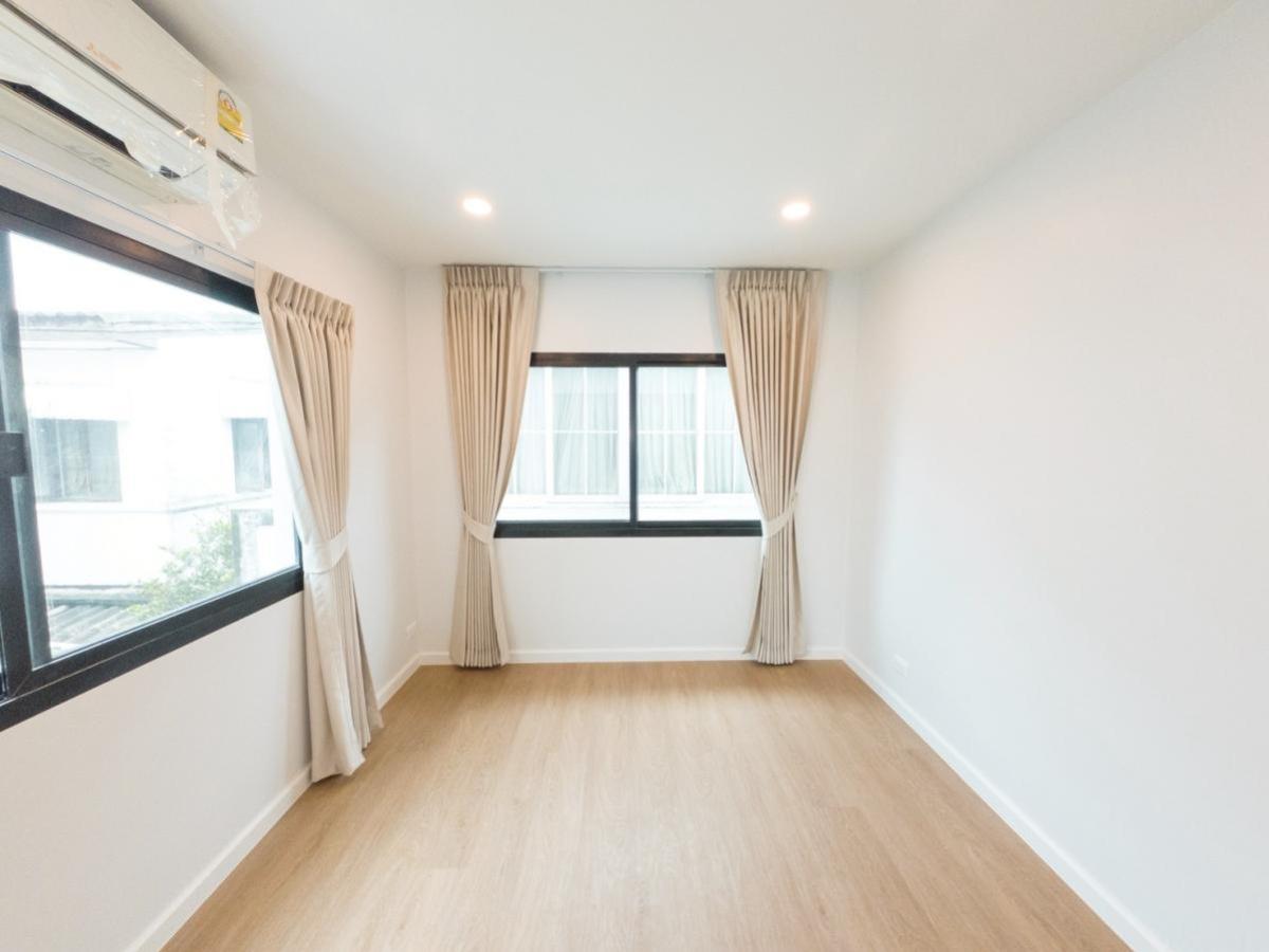 ขายบ้านลาดพร้าว101 แฮปปี้แลนด์ : ขายบ้าน  บ้านสินสุข รีโนเวทใหม่ คลองจั่น เขต บางกะปิ กรุงเทพ CX-132961