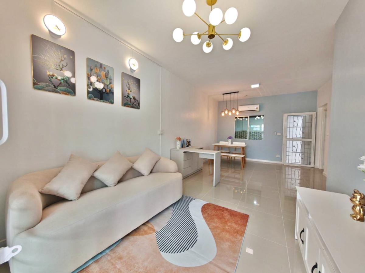 ขายทาวน์โฮมสมุทรปราการ สำโรง : ขายทาวน์เฮ้าส์/ทาวน์โฮม  บ้านพฤกษา 106 บางปู - ตำหรุ 2 หน้ากว้าง รีโนเวทใหม่ บางปูใหม่ เมืองสมุทรปราการ สมุทรปราการ CX-132818