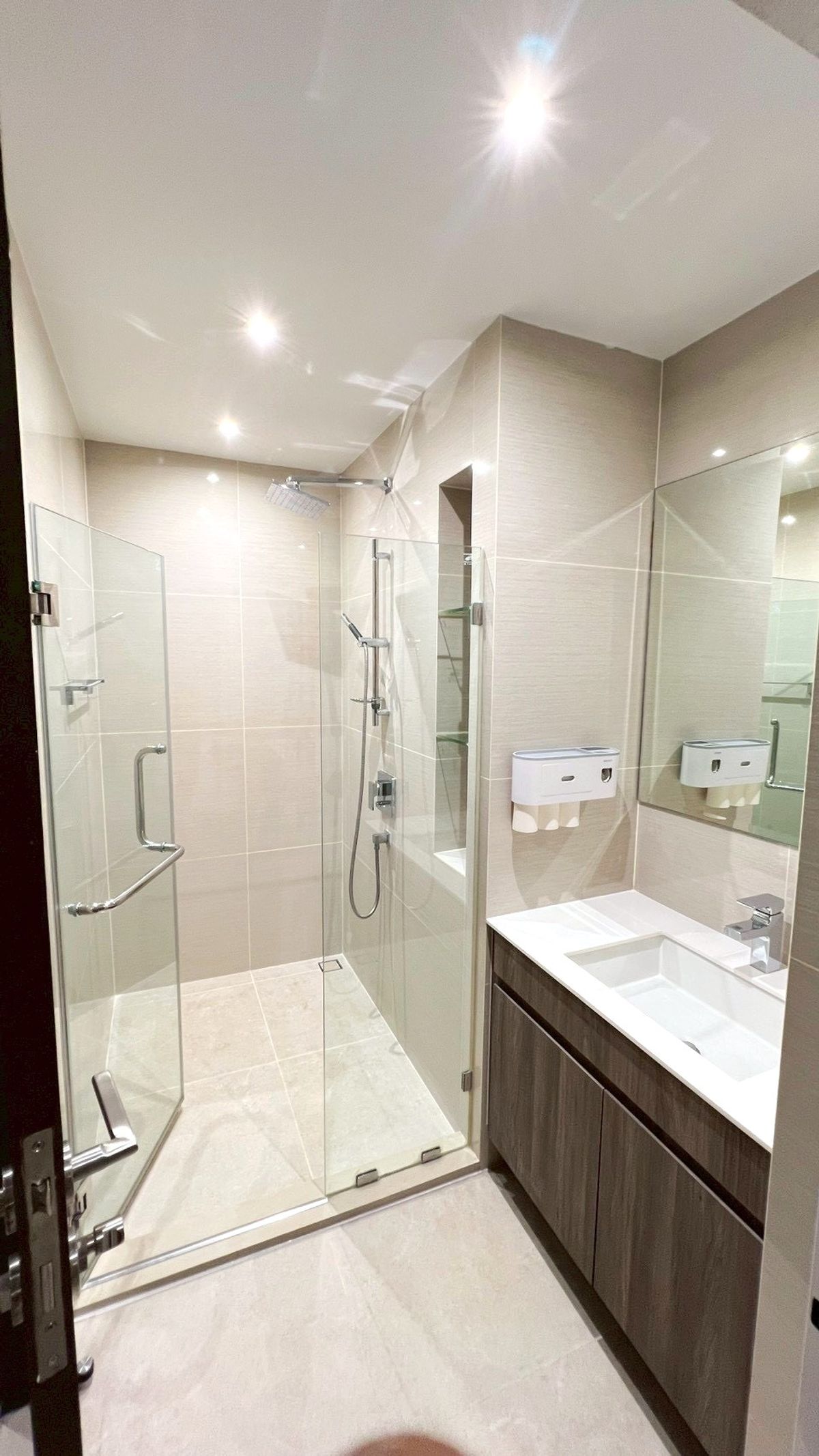 ให้เช่าคอนโดอ่อนนุช อุดมสุข : ✨✨LineID: @Habitant (มี@ ข้างหน้า)✨✨ ให้ เช่าคอนโด IDEO Mobi 66 พร้อมเข้าอยู่ ราคาดีที่สุด