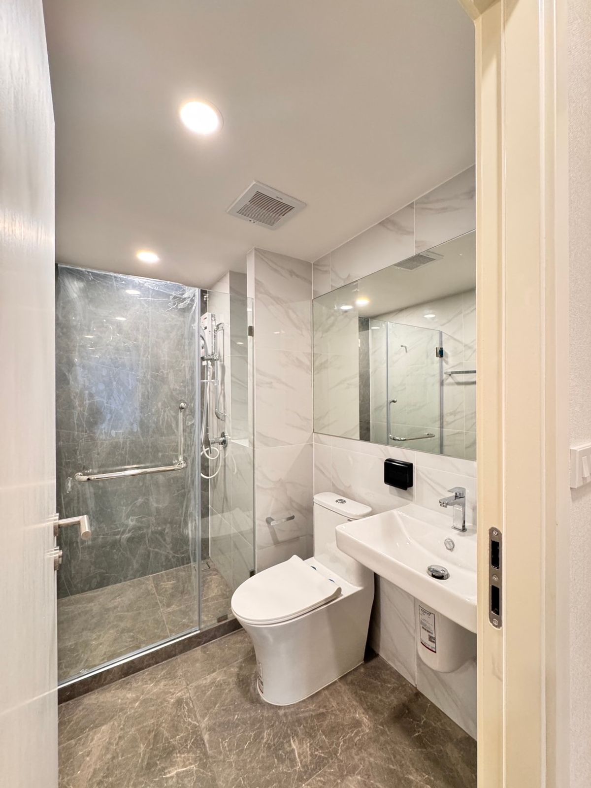 ให้เช่าคอนโดวิภาวดี ดอนเมือง หลักสี่ : ✅ เช่าคอนโด โซ ออริจิ้น พหล 69 สเตชั่น หาผู้เช่าเข้าอยู่คนแรก  