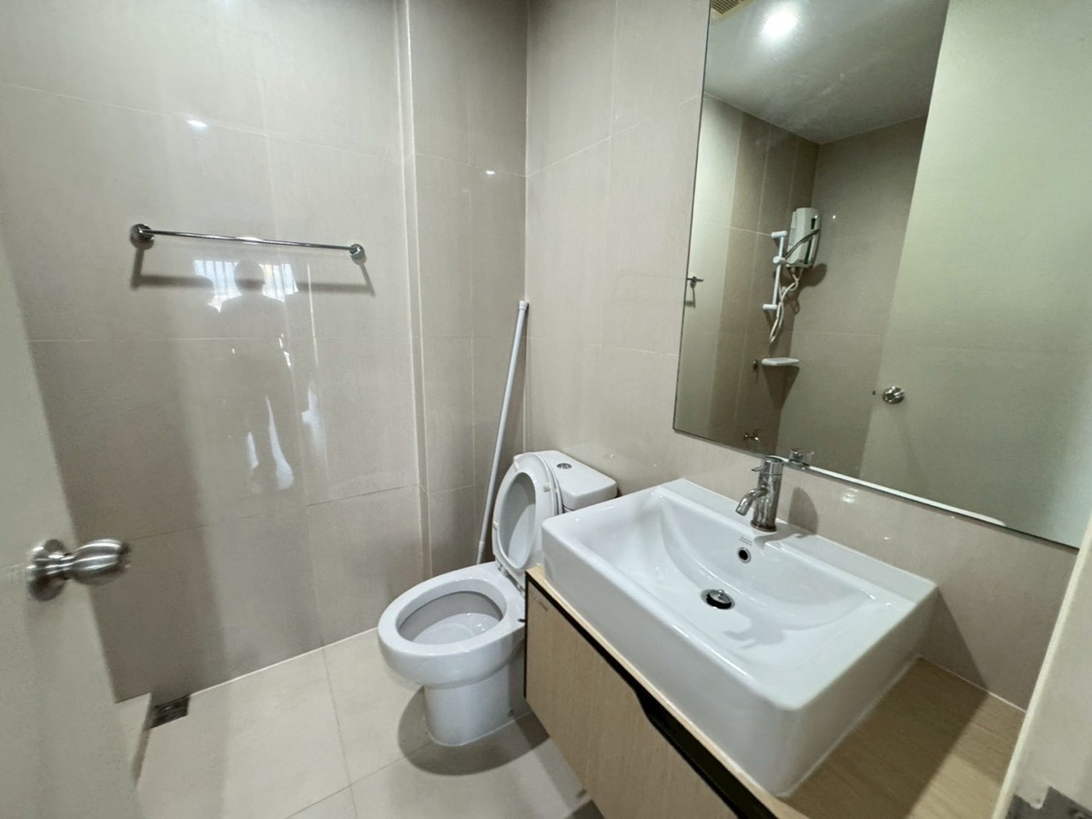 For RentCondoBang kae, Phetkasem : 🥰If youre next to MRT Lak Song Station, you have to be here🥰🎉Condo for rent Parkland @ Phetkasem🎉