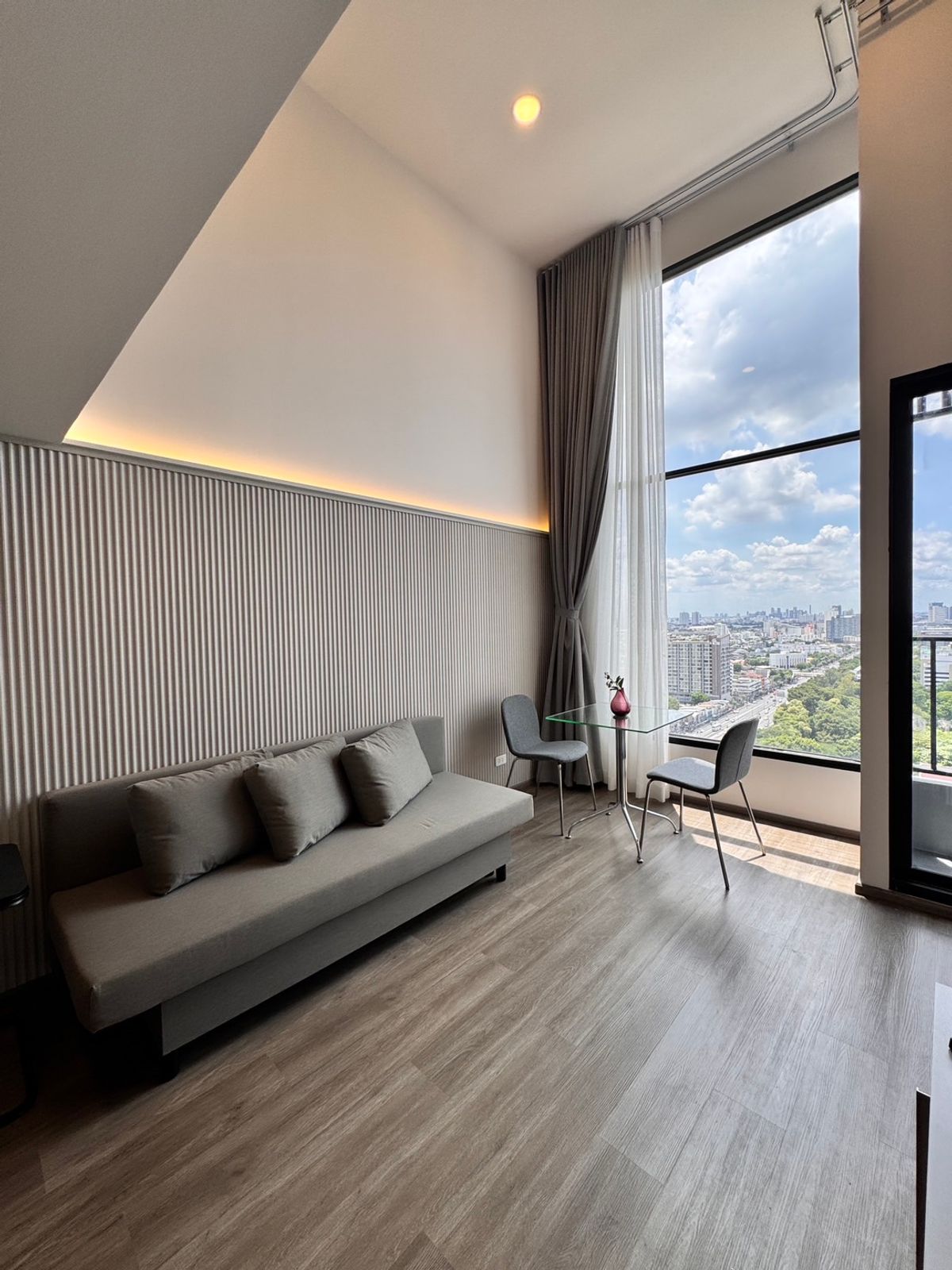 For RentCondoKasetsart, Ratchayothin : ✅ Condo for rent, So Origin, Kaset Intercarine Find the first tenant in