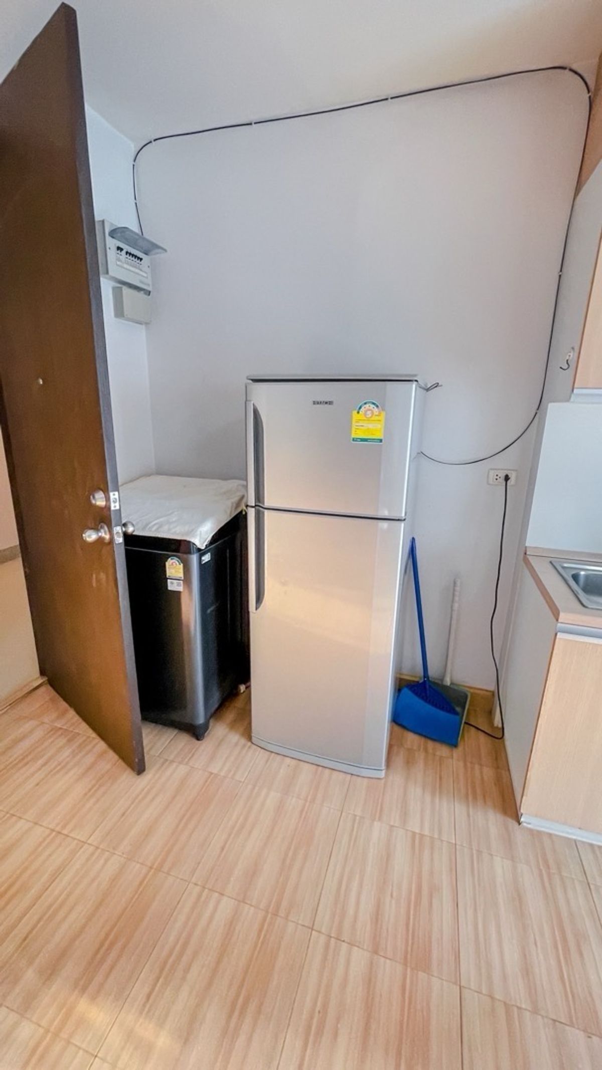 For SaleCondoPattanakan, Srinakarin : Sell ​​The Parkland Srinakarin (The Parkland Srinakarin)  🛏️ 1 bedroom 🛁 1 bathroom 🛋️ 1 living room size 40 sqm. Building E, Floor 12A ✨ Price 1,690,000 baht ✨