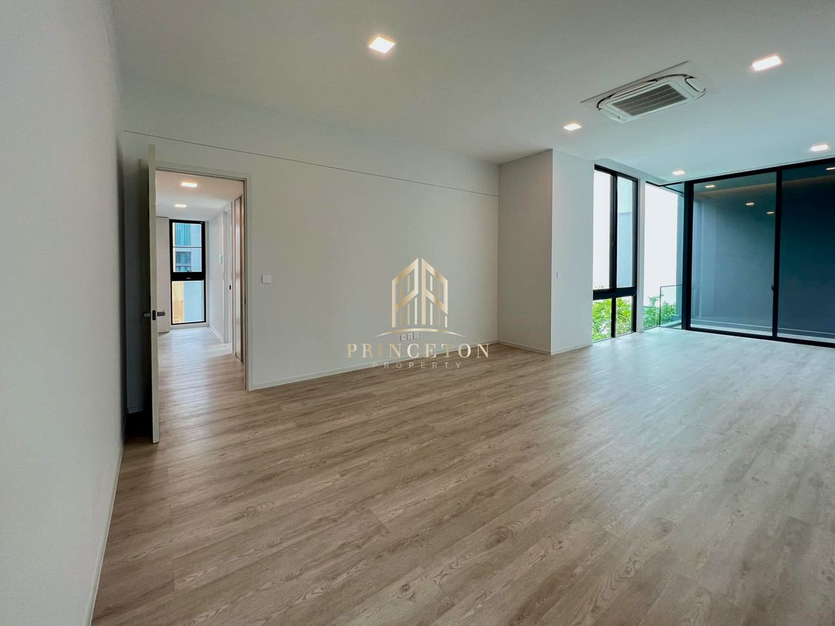 บ้านบางนา แบริ่ง ลาซาล : วีเว่ บางนา กม.13 – บ้านหรู 3 ชั้น พร้อมลิฟต์ส่วนตัว 📞092-4252445 VIVE Bangna KM.