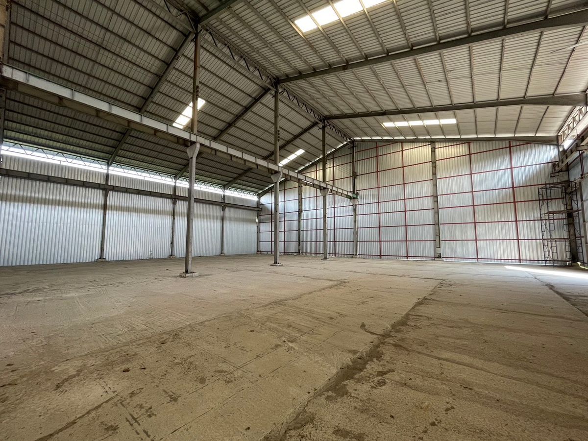 ให้เช่าโกดังมหาชัย สมุทรสาคร : 🏭 ให้เช่าโกดัง/โรงงานทำเลทอง พระราม 2  โกดังขนาดใหญ่ 2,500 ตร.ม.