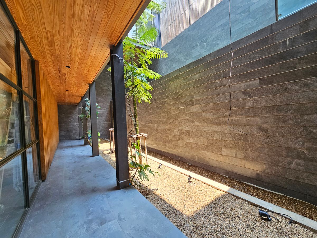 For SaleHouseBangna, Bearing, Lasalle : Ultra Luxury House for Sale - 1 of 6 Units in Thailand Near Mega Bangna, 3 -story house for sale north, Ultra Luxury, the only one near Mega Bangna.