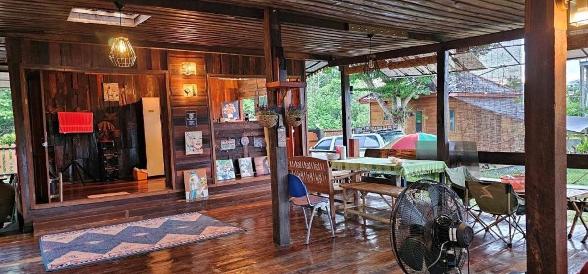 ขายที่ดินจันทบุรี : บ้านพร้อมที่ดิน ท่าใหม่ จันทบุรี บรรยากาศบ้านสวนธรรมชาติ  