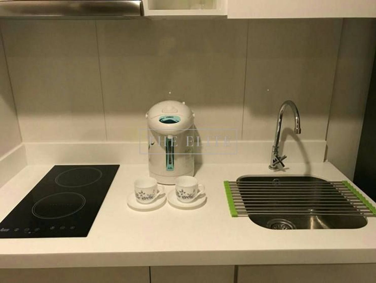 ขายคอนโดสีลม ศาลาแดง บางรัก : ✨ ขาย Condolette Light Convent ห้องแต่งครบ ทำเล prime สีลม–คอนแวนต์ เหมาะทั้งอยู่เองและลงทุน 💯