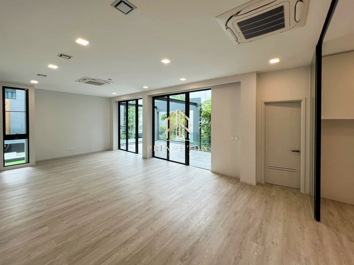 บ้านบางนา แบริ่ง ลาซาล : วีเว่ บางนา กม.13 – บ้านหรู 3 ชั้น พร้อมลิฟต์ส่วนตัว 📞092-4252445 VIVE Bangna KM.