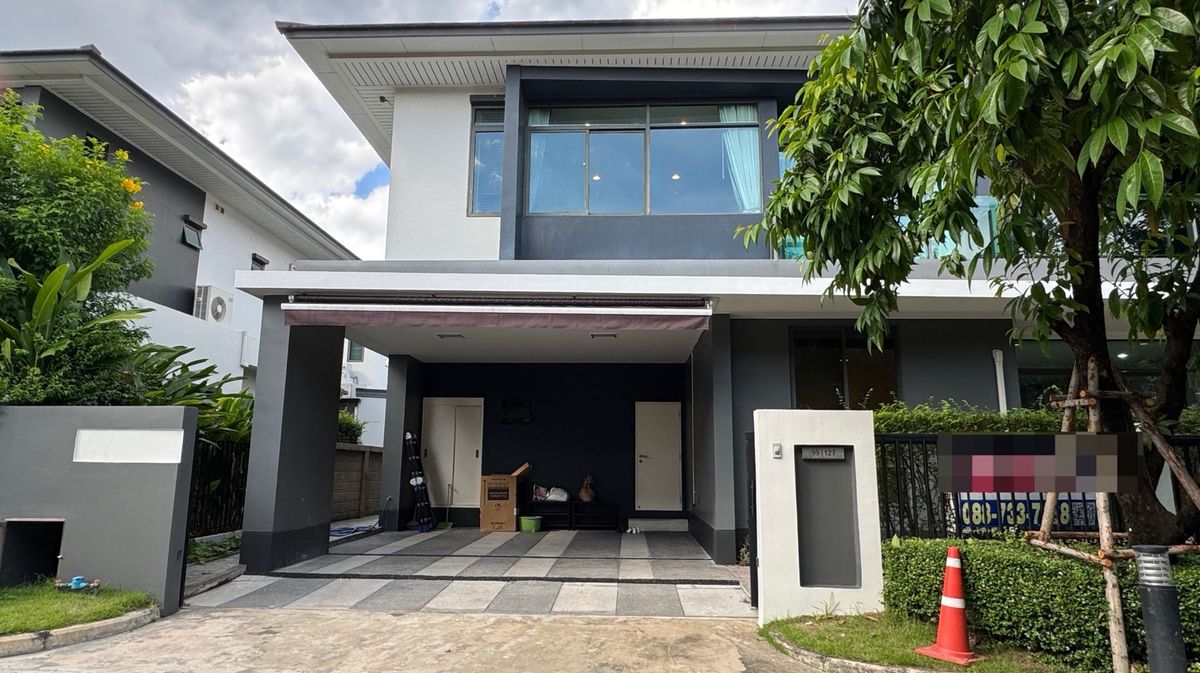 บ้านพัฒนาการ ศรีนครินทร์ : #ขายหรู #บ้านเดี๋ยว #ให้เช่าบ้านเดี่ยว หลังใหญ่ หลังมุม ติดสวนสวย เป็นส่วนตัว 