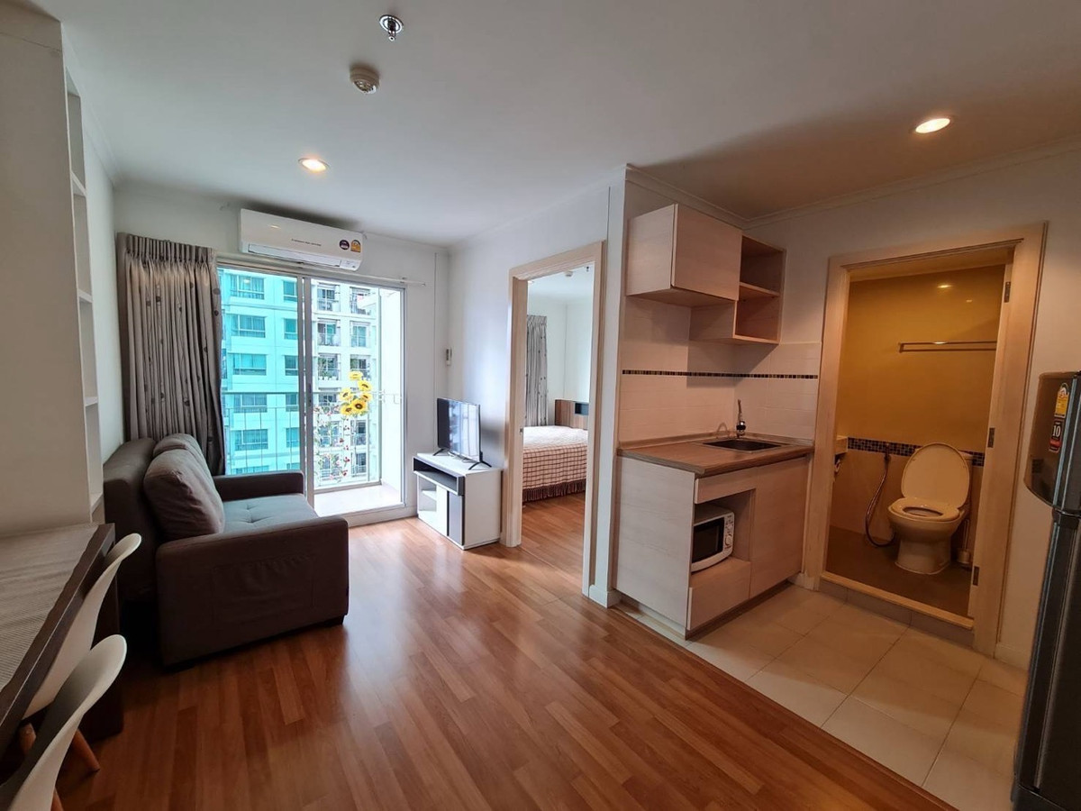 ให้เช่าคอนโดพระราม 3 สาธุประดิษฐ์ : ปล่อยเช่าห้อง 29 ตรม  ลุมพินี พาร์ค ริเวอร์ไซด์ ตึก A ชััน 27 ค่าเช่า 10,000 บาท