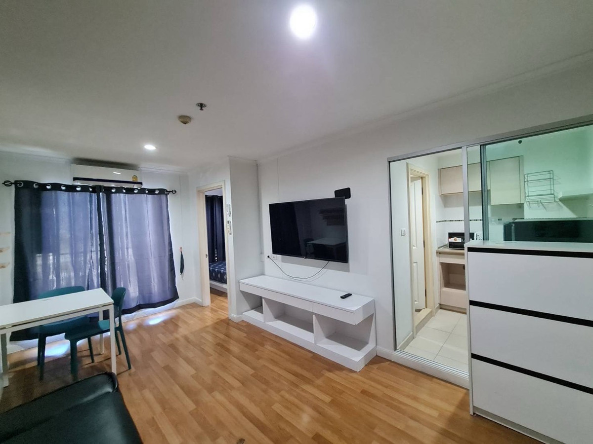 For RentCondoRama3 (Riverside),Satupadit : Room 33 sqm, Lumpini Park Riverside Rama3, ready to view for booking the room today before renovation before moving in early November
