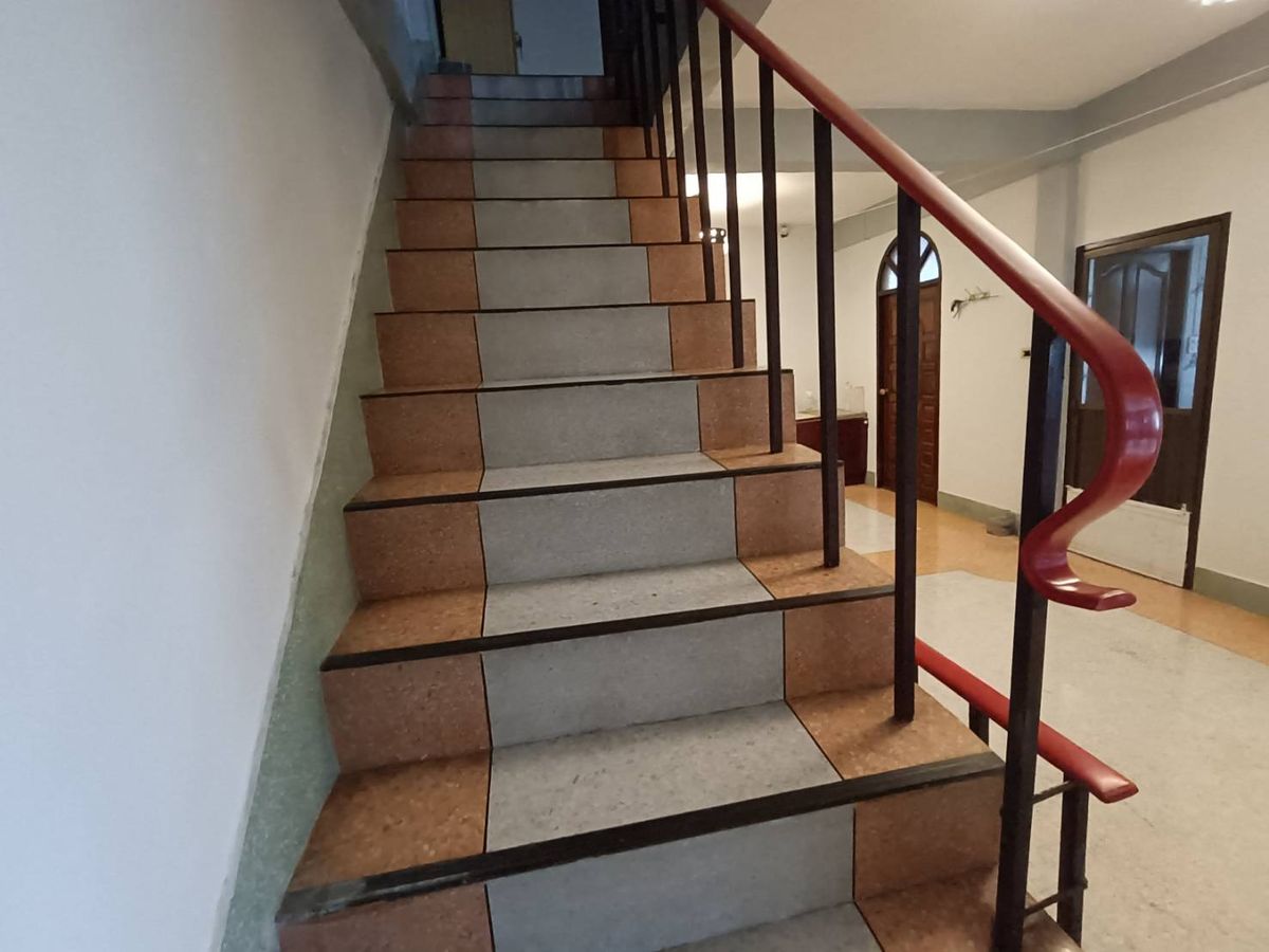 ขายทาวน์โฮมพระราม 2 บางขุนเทียน : อาคารพาณิชย์ 1 คูหา หมู่บ้านอมรชัย 4 พระราม 2 ซอย 77 สภาพใช้