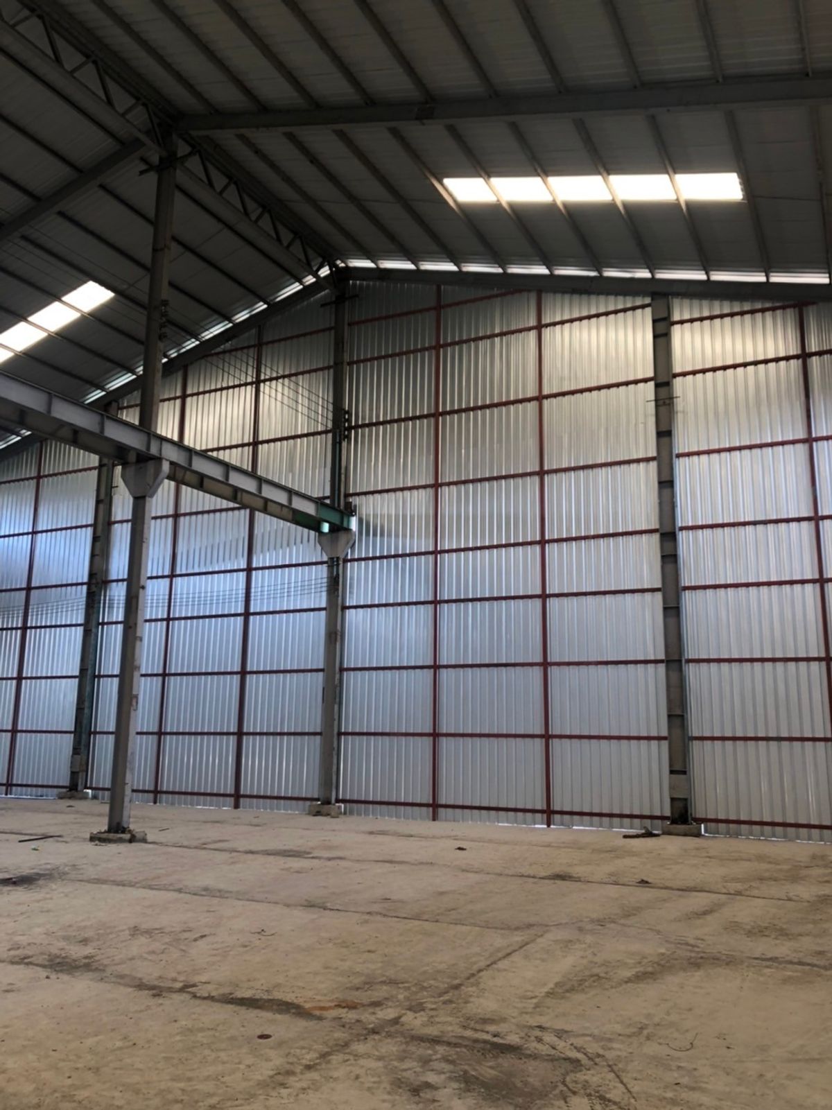 ให้เช่าโกดังมหาชัย สมุทรสาคร : 🏭 ให้เช่าโกดัง/โรงงานทำเลทอง พระราม 2  โกดังขนาดใหญ่ 2,500 ตร.ม.